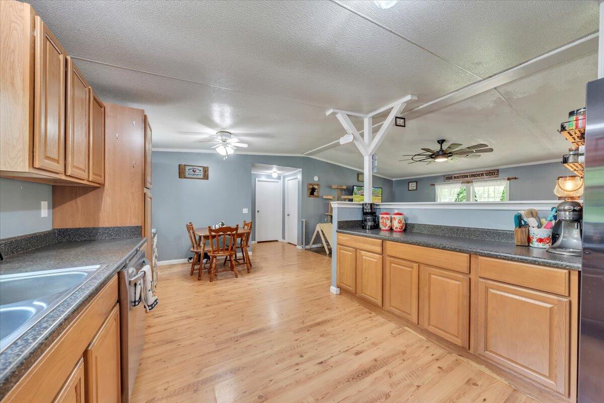 4362 Stewartsville Rd, Moneta, Virginia image 15