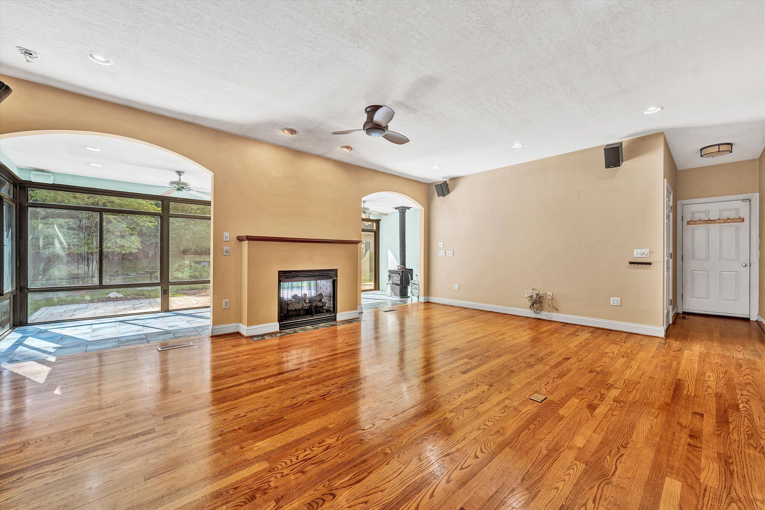 635 Miriam Hill Dr, Rocky Mount, Virginia image 9