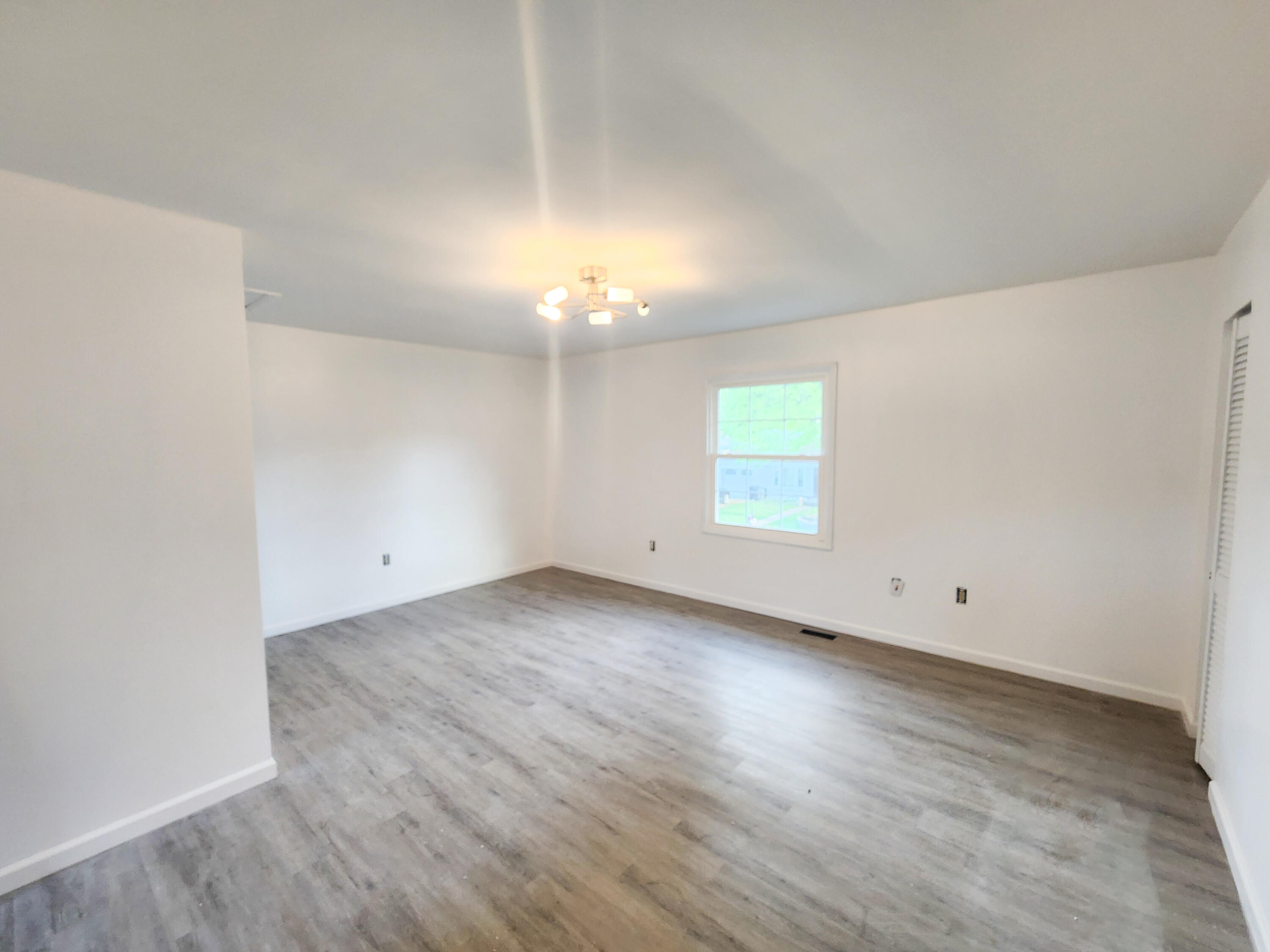 513 Brentwood Dr, Covington, Virginia image 21