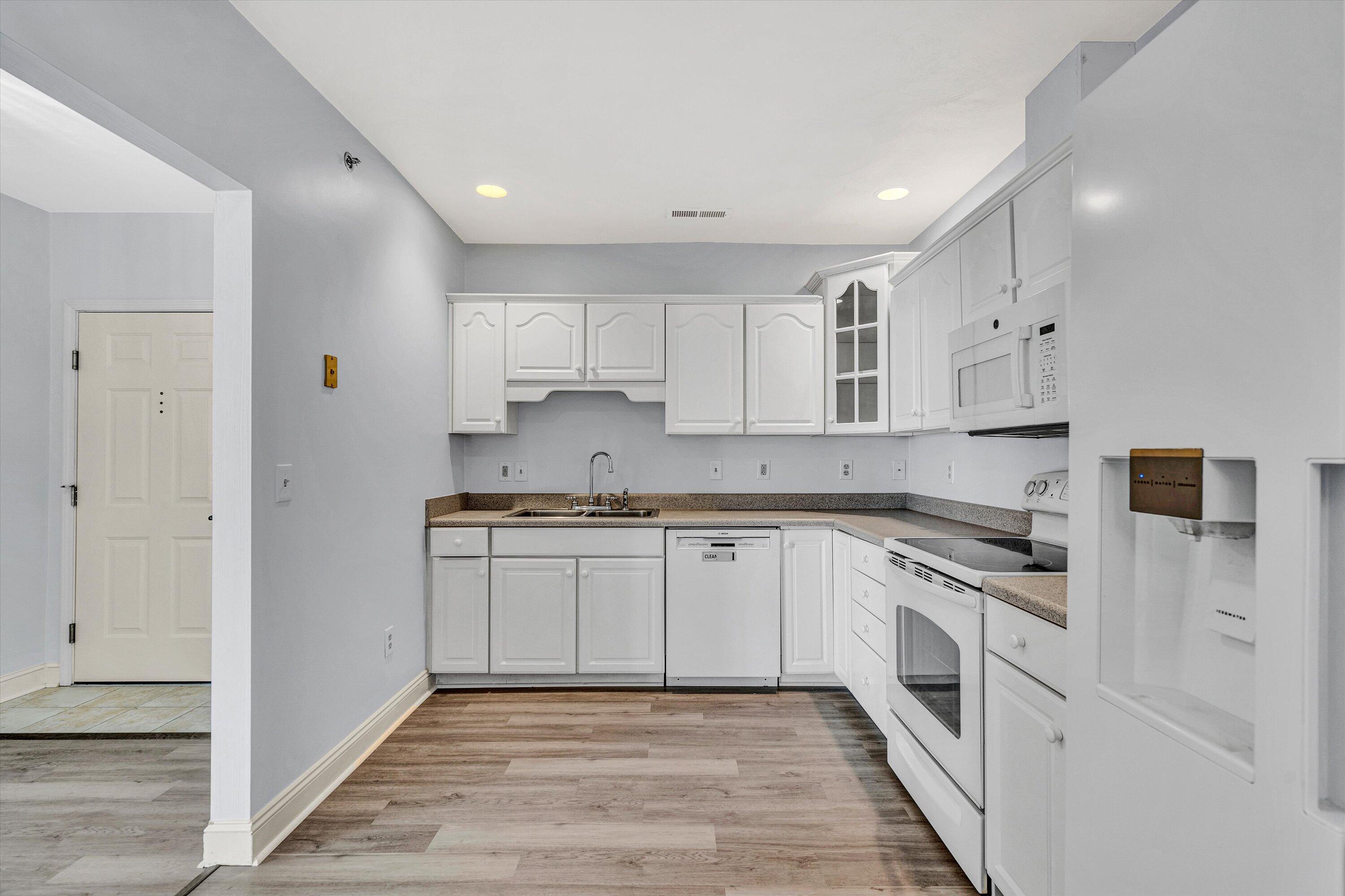 4444 Pheasant Ridge Rd #206, Roanoke, Virginia image 10