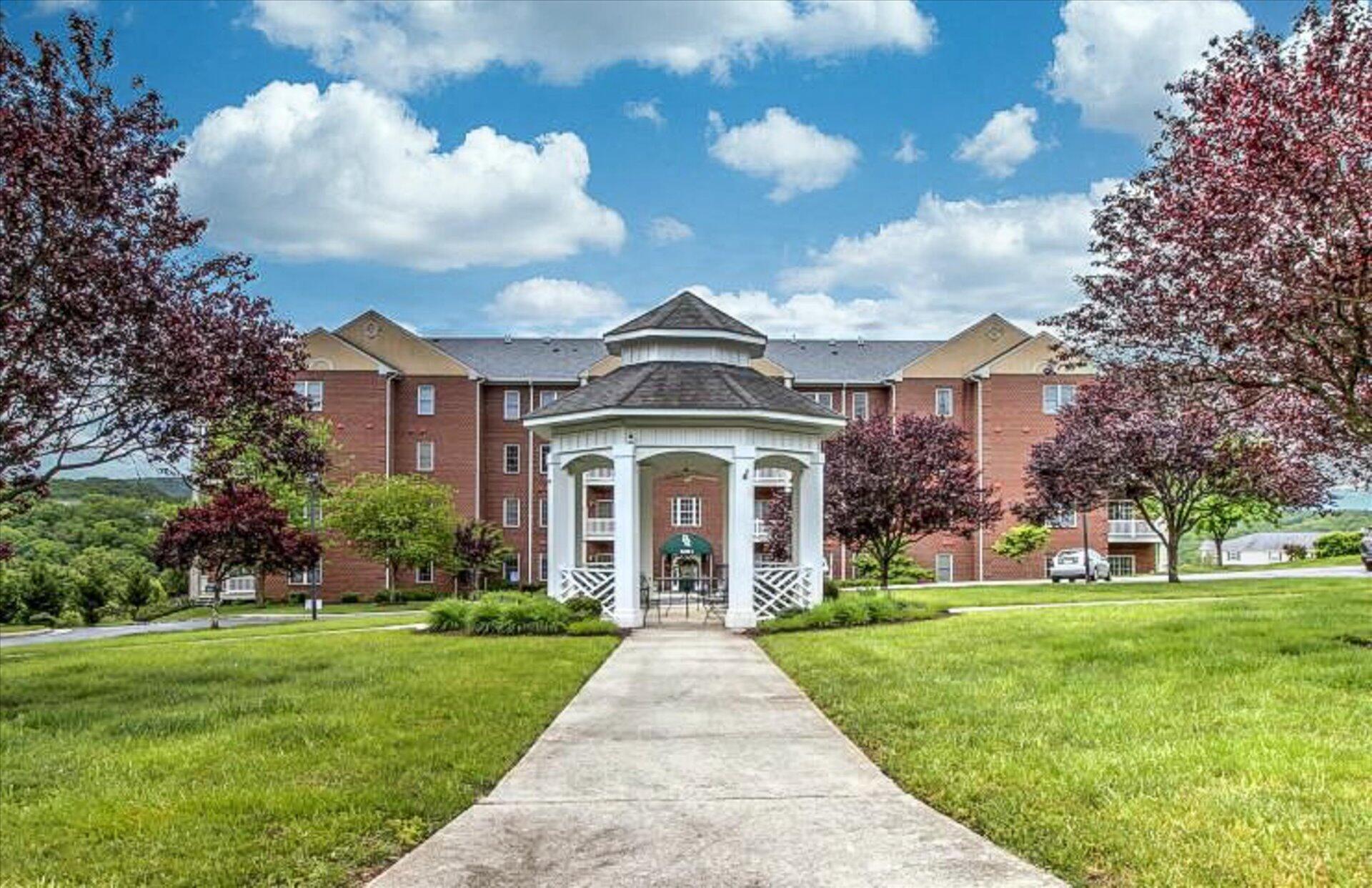 4444 Pheasant Ridge Rd #206, Roanoke, Virginia image 1