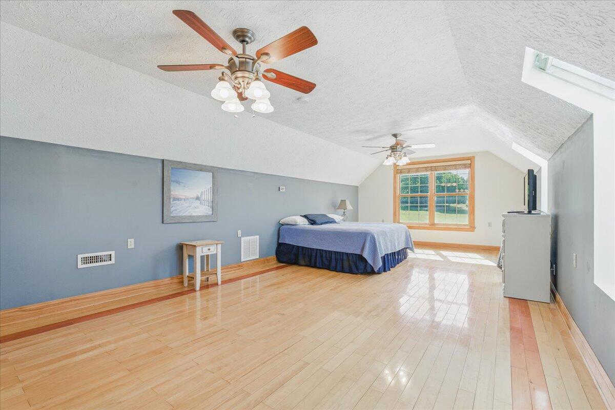 274 Ernest Dr, Wirtz, Virginia image 33