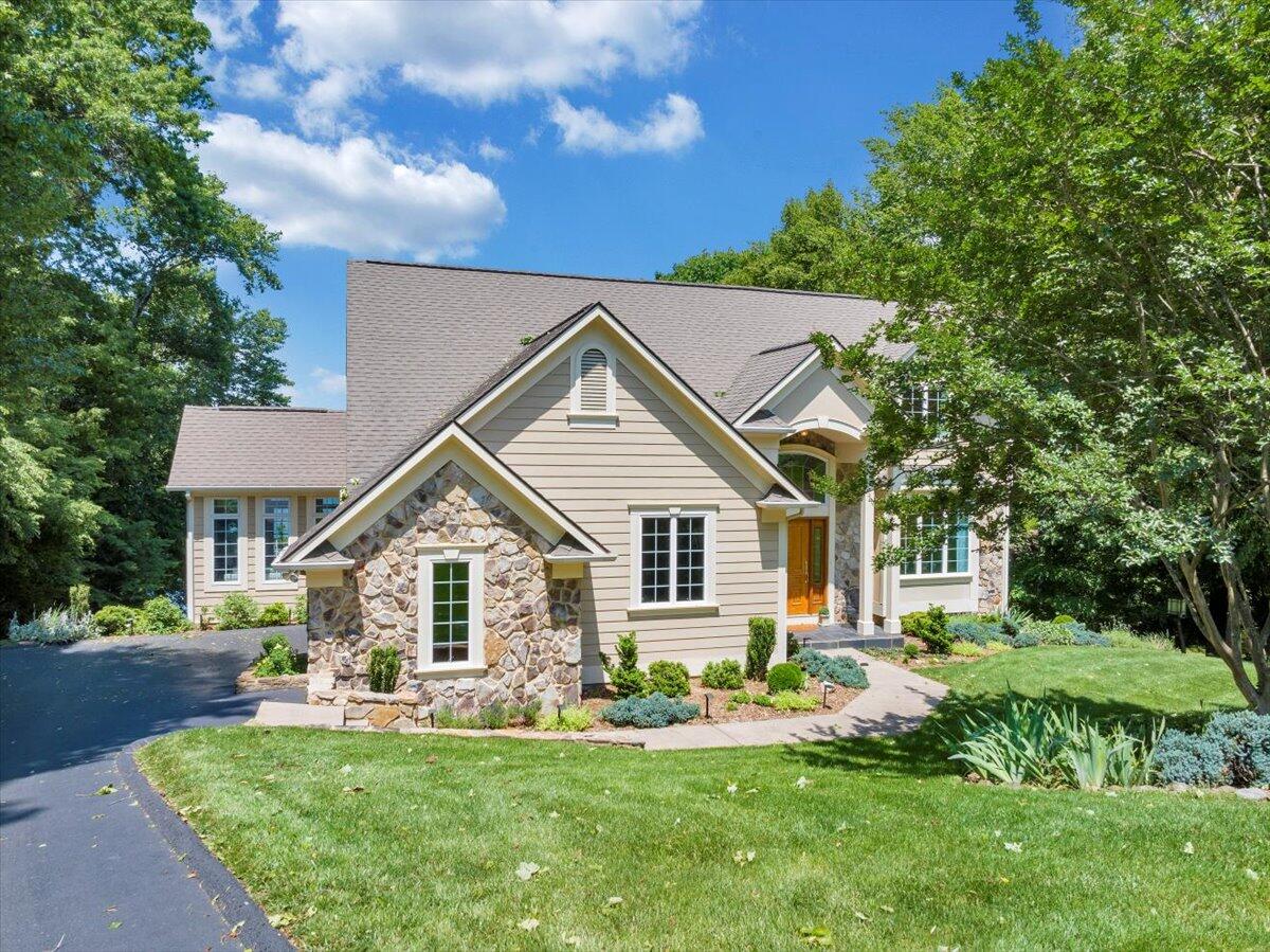 72 Pine Crest Cir, Moneta, Virginia image 1