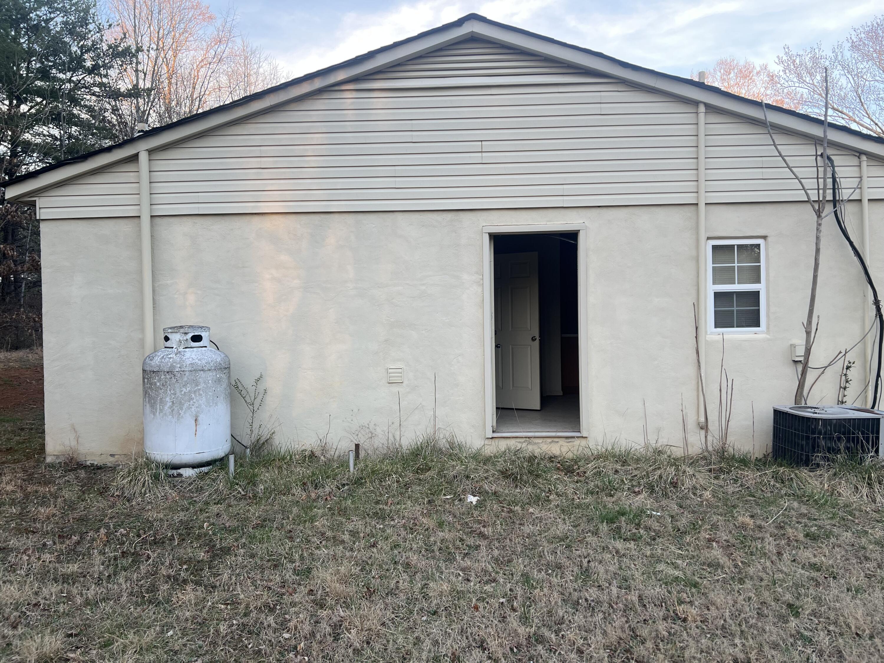 451 Grand Lake Dr, Ridgeway, Virginia image 41
