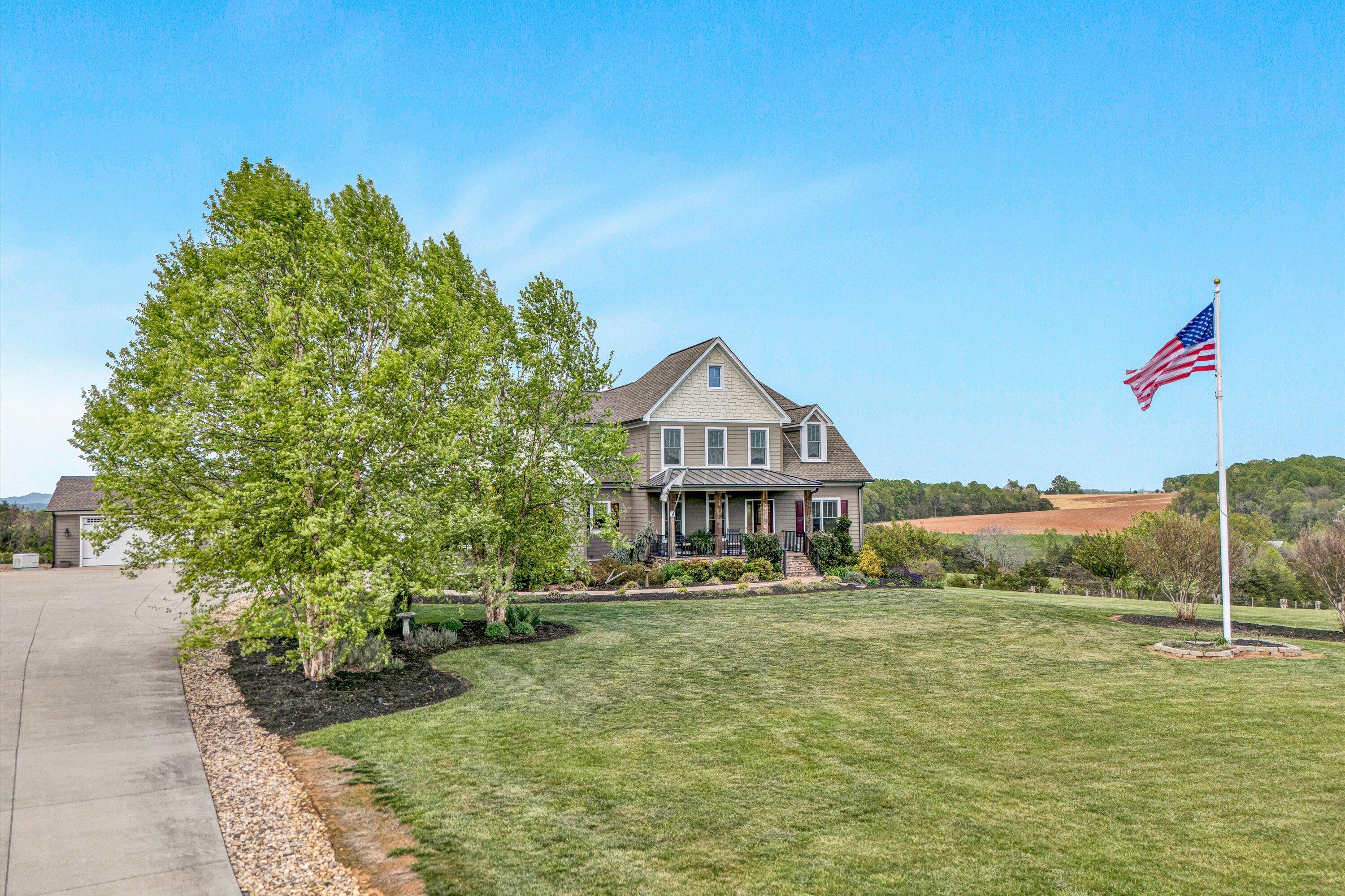 Bedford, Virginia 24523, United States, 5 Bedrooms Bedrooms, ,6 BathroomsBathrooms,Residential,Active,114474