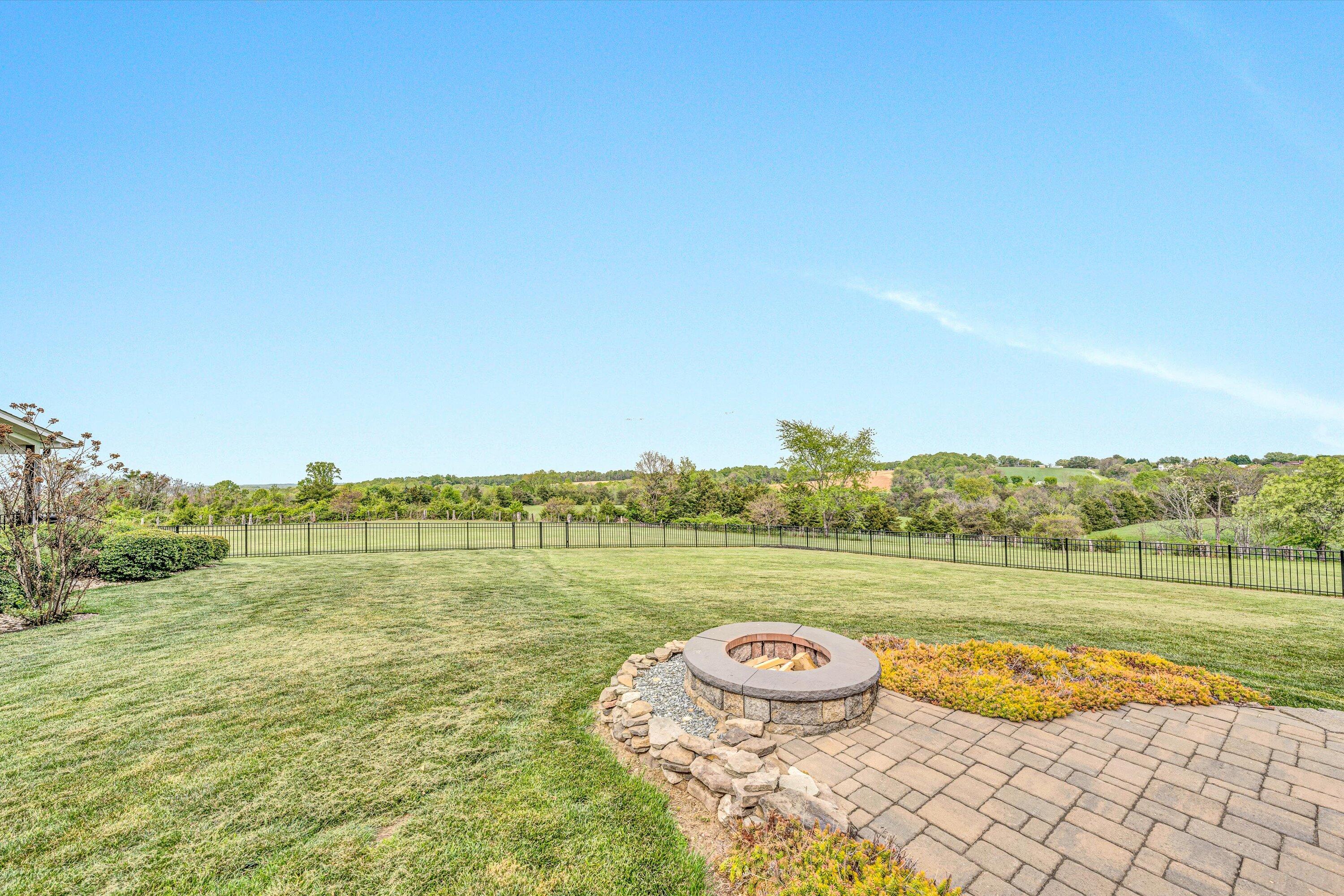 Bedford, Virginia 24523, United States, 5 Bedrooms Bedrooms, ,6 BathroomsBathrooms,Residential,Active,114474