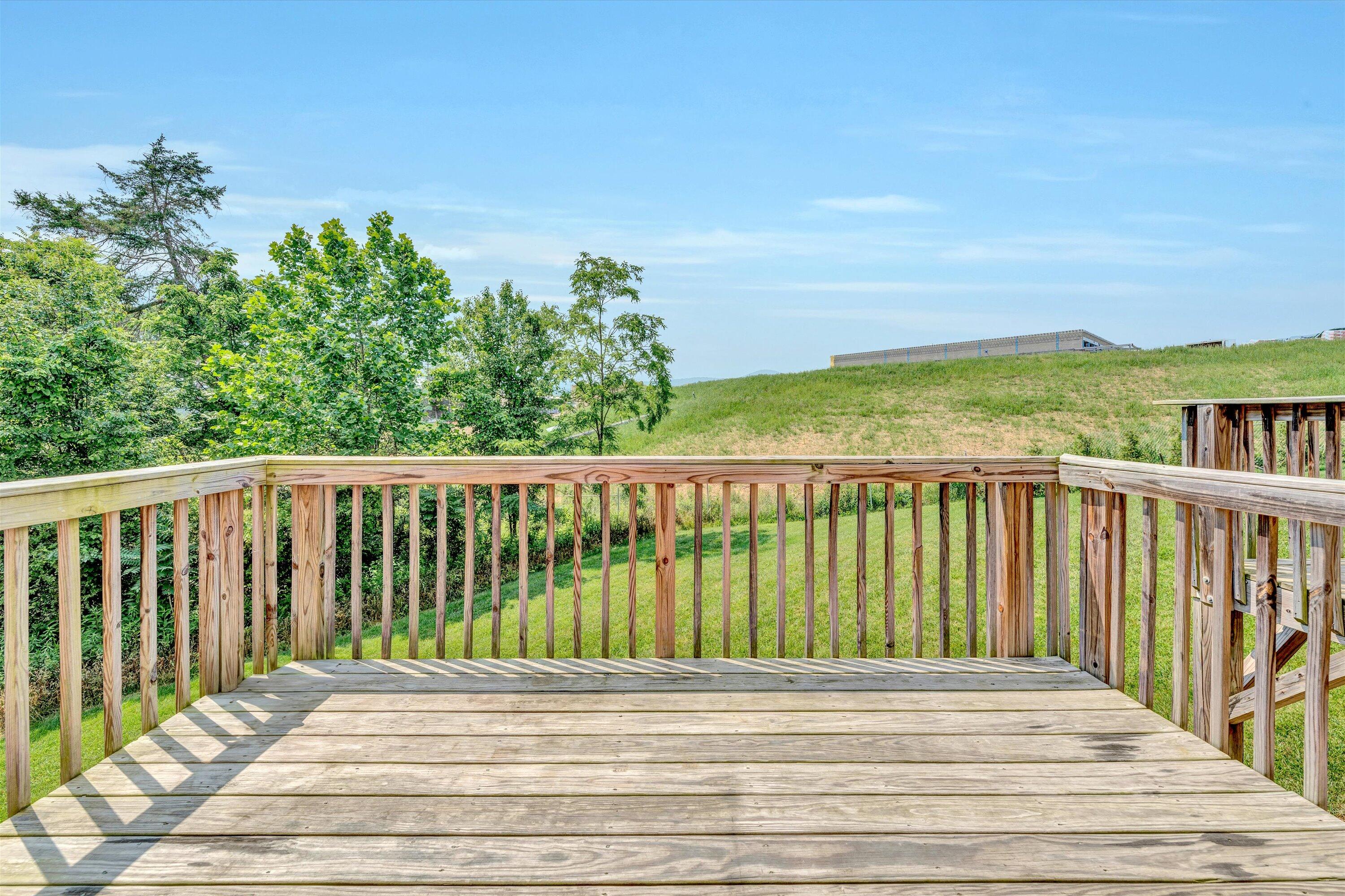 6806 Village Green Dr, Roanoke, Ohio image 8