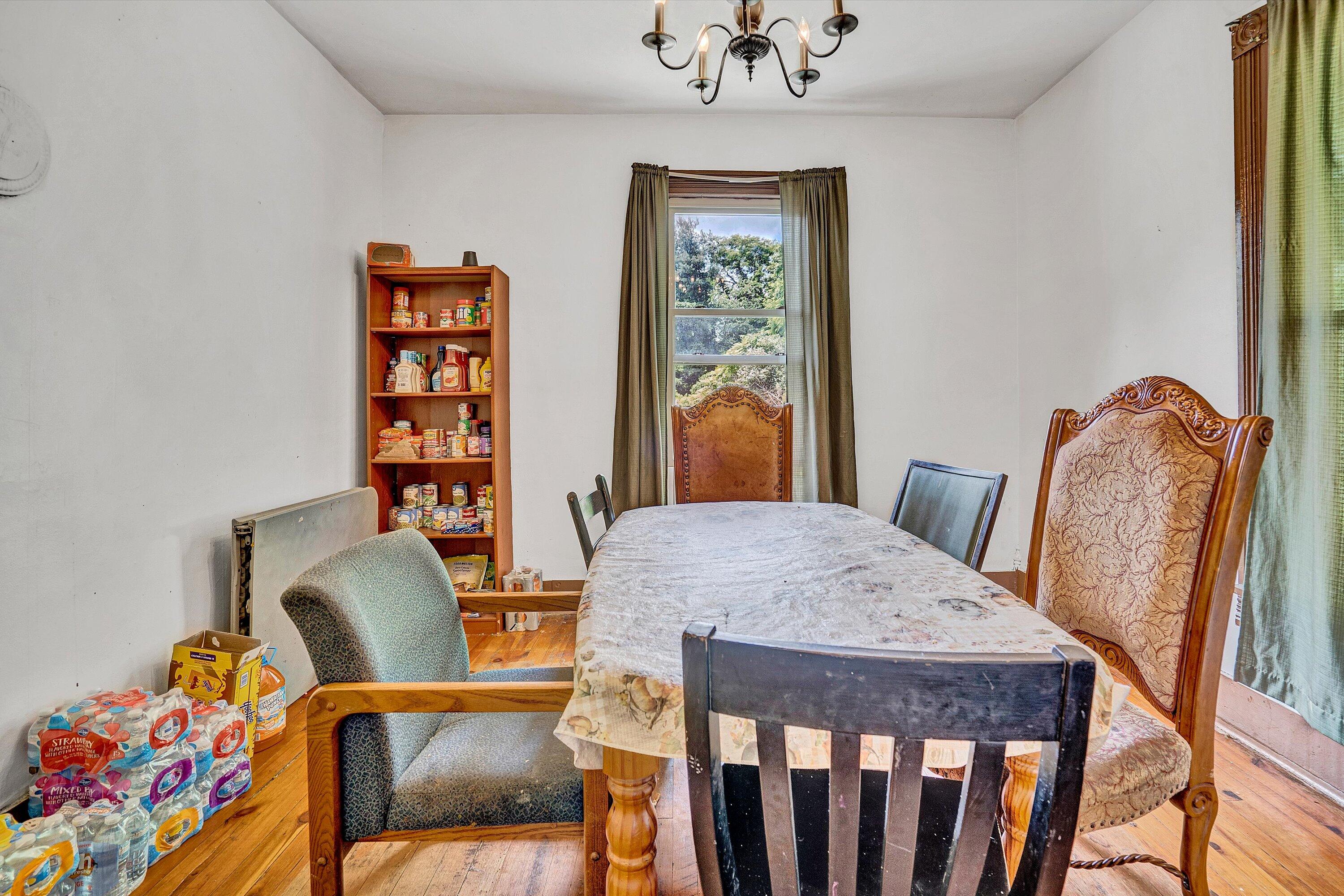 131 Indian Ln, Eagle Rock, Virginia image 7
