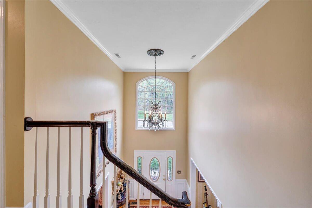 6020 Cavalier Dr, Roanoke, Virginia image 36
