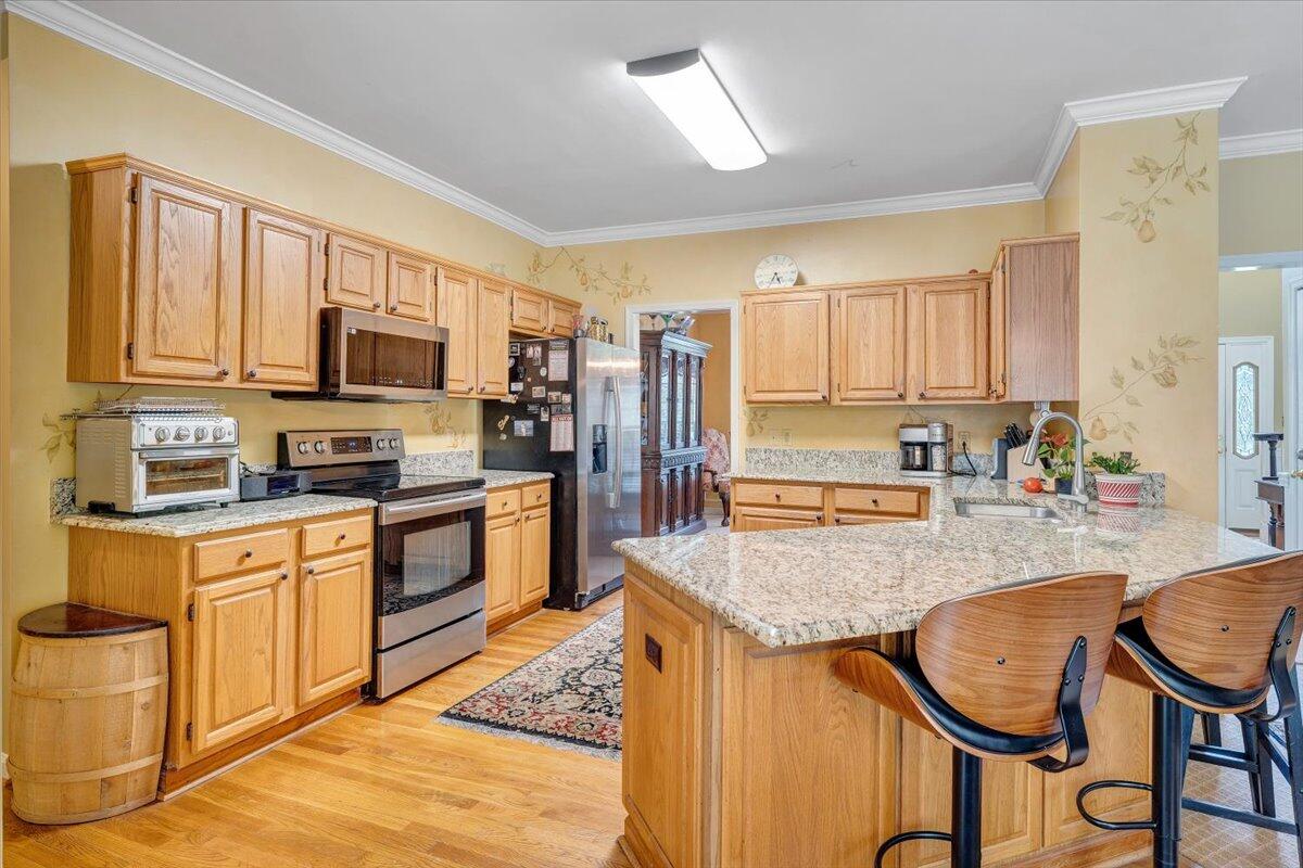 6020 Cavalier Dr, Roanoke, Virginia image 15