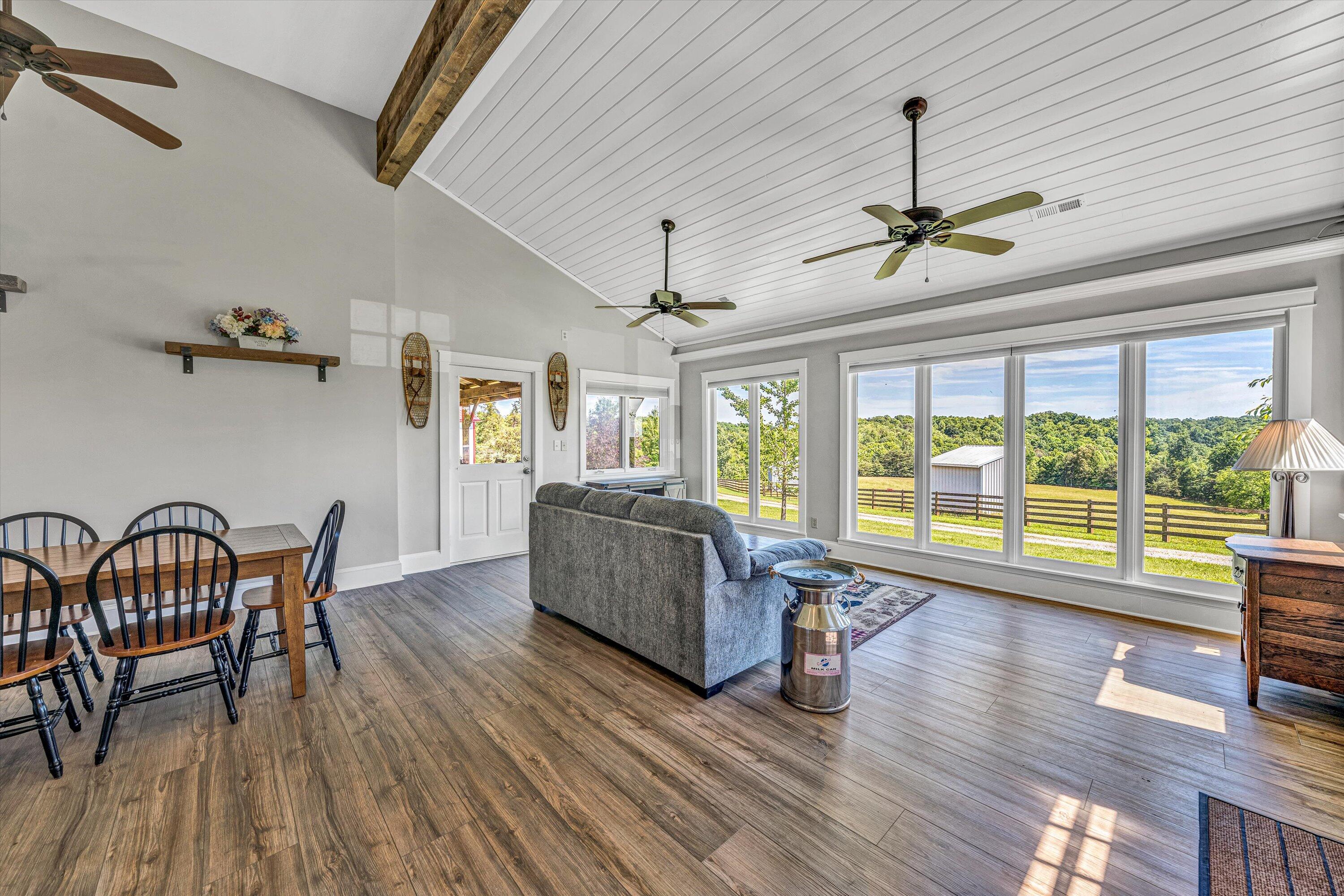 135 Holyfield Ln, Moneta, Virginia image 6
