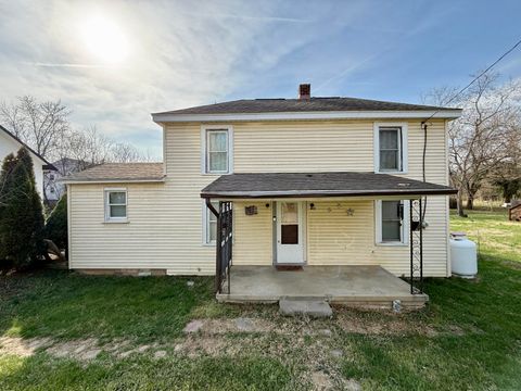 Homes For Sale - 421 7th St<br/> Vinton, VA 24179