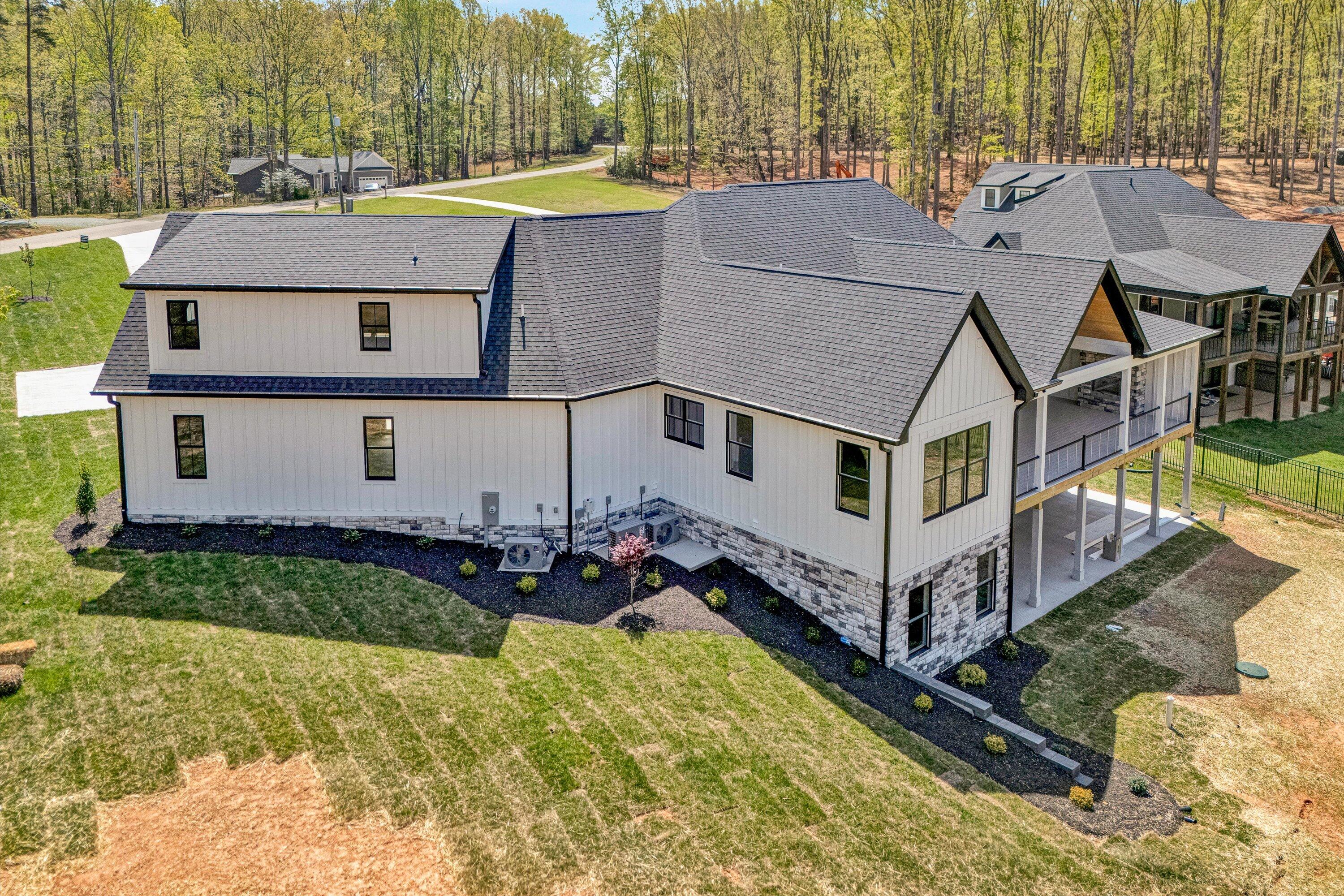 211 Big Cove Dr, Penhook, Virginia image 5