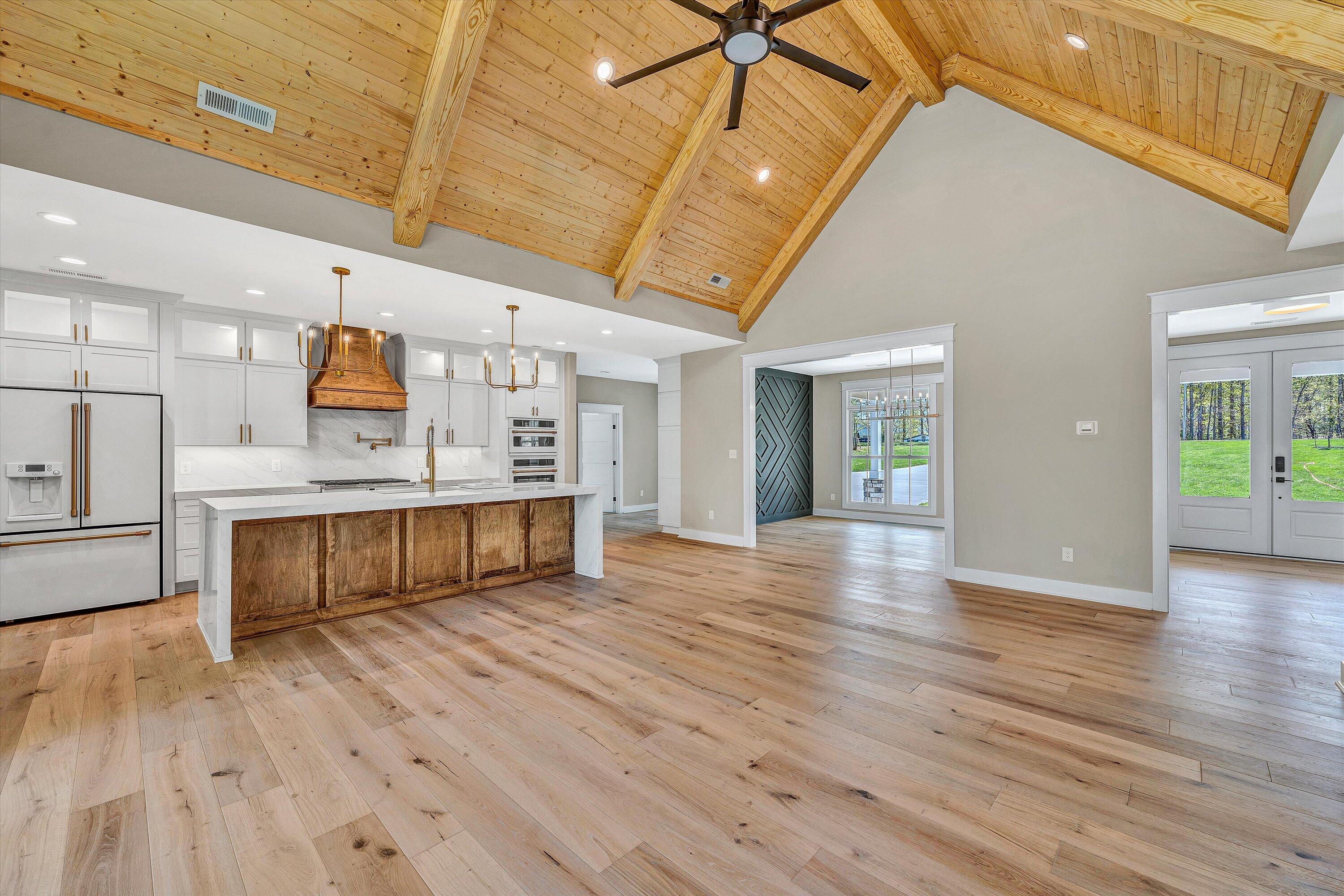 211 Big Cove Dr, Penhook, Virginia image 20