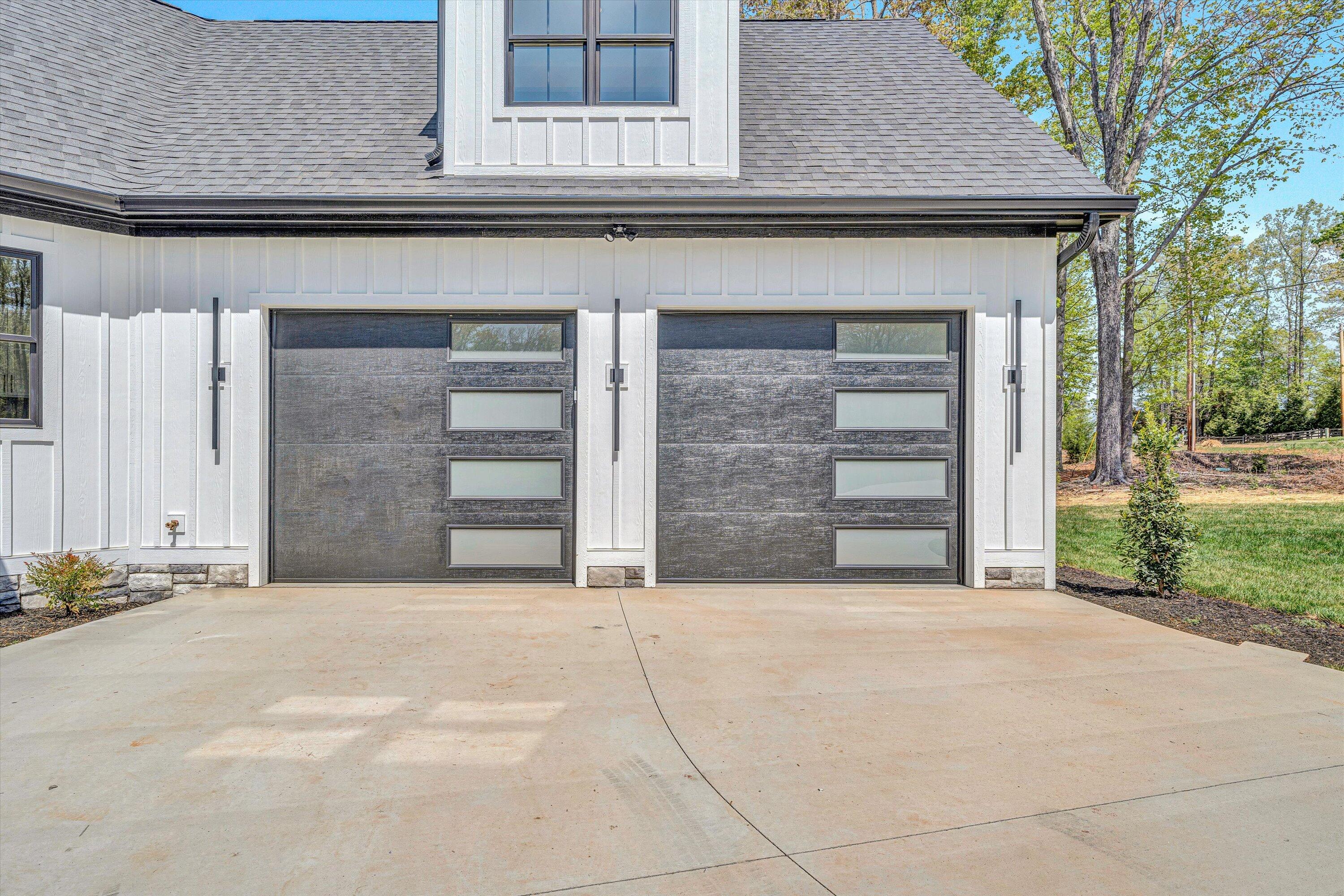 211 Big Cove Dr, Penhook, Virginia image 10