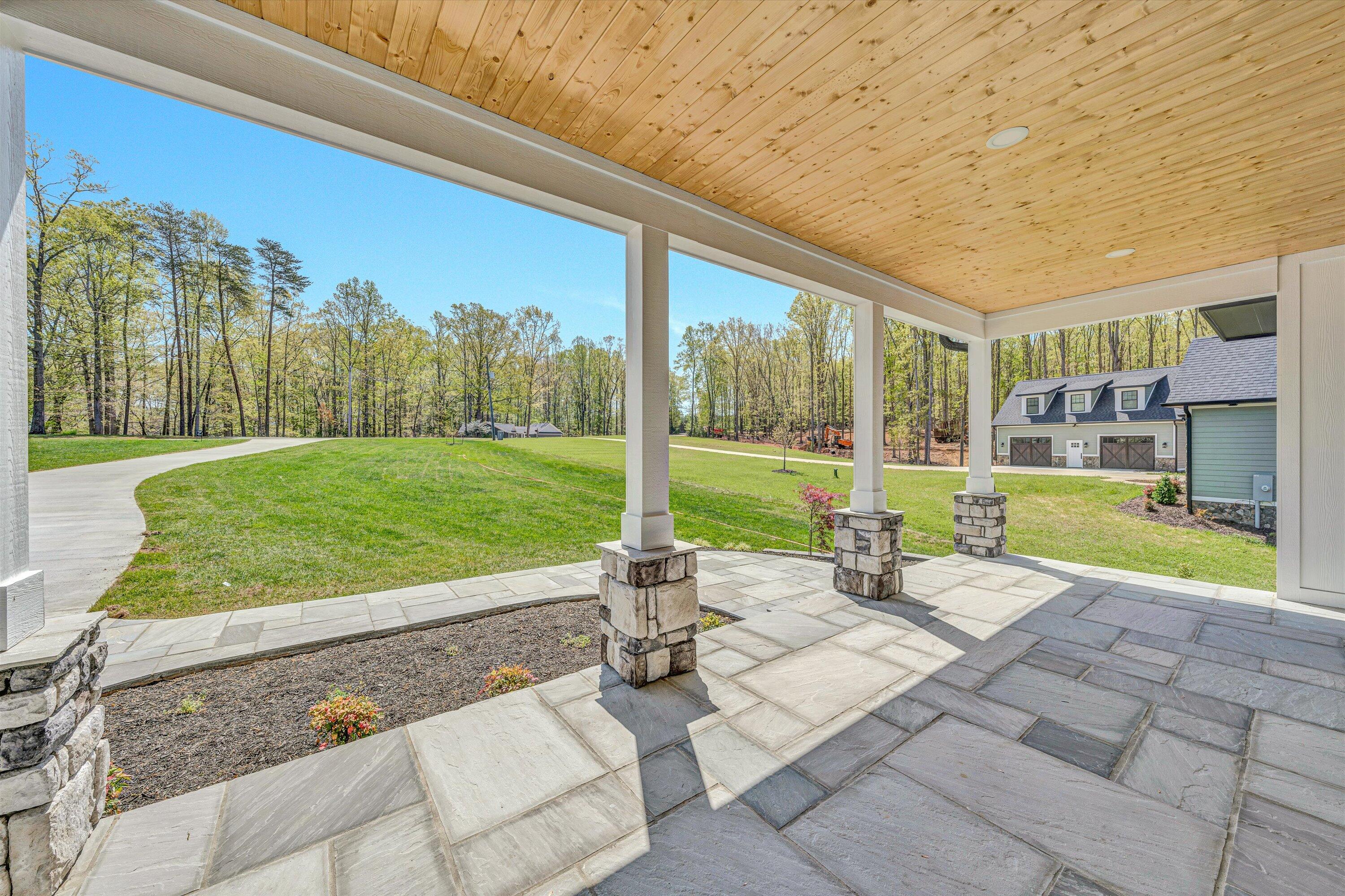 211 Big Cove Dr, Penhook, Virginia image 9