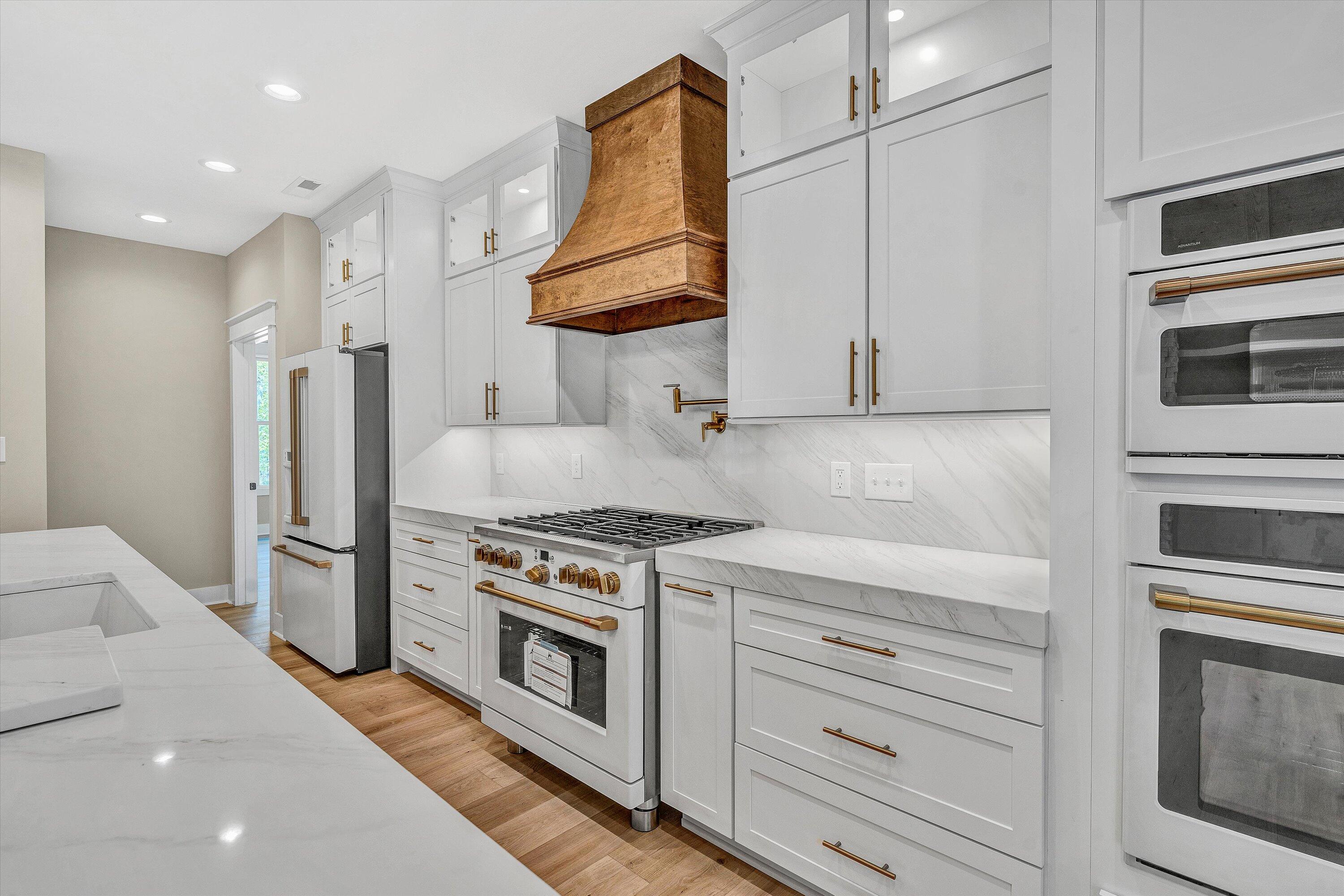 211 Big Cove Dr, Penhook, Virginia image 24