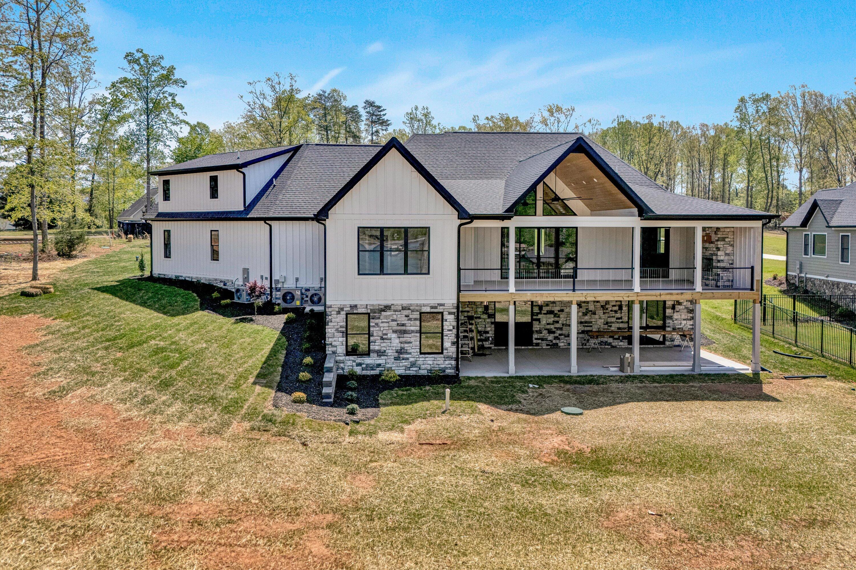 211 Big Cove Dr, Penhook, Virginia image 4