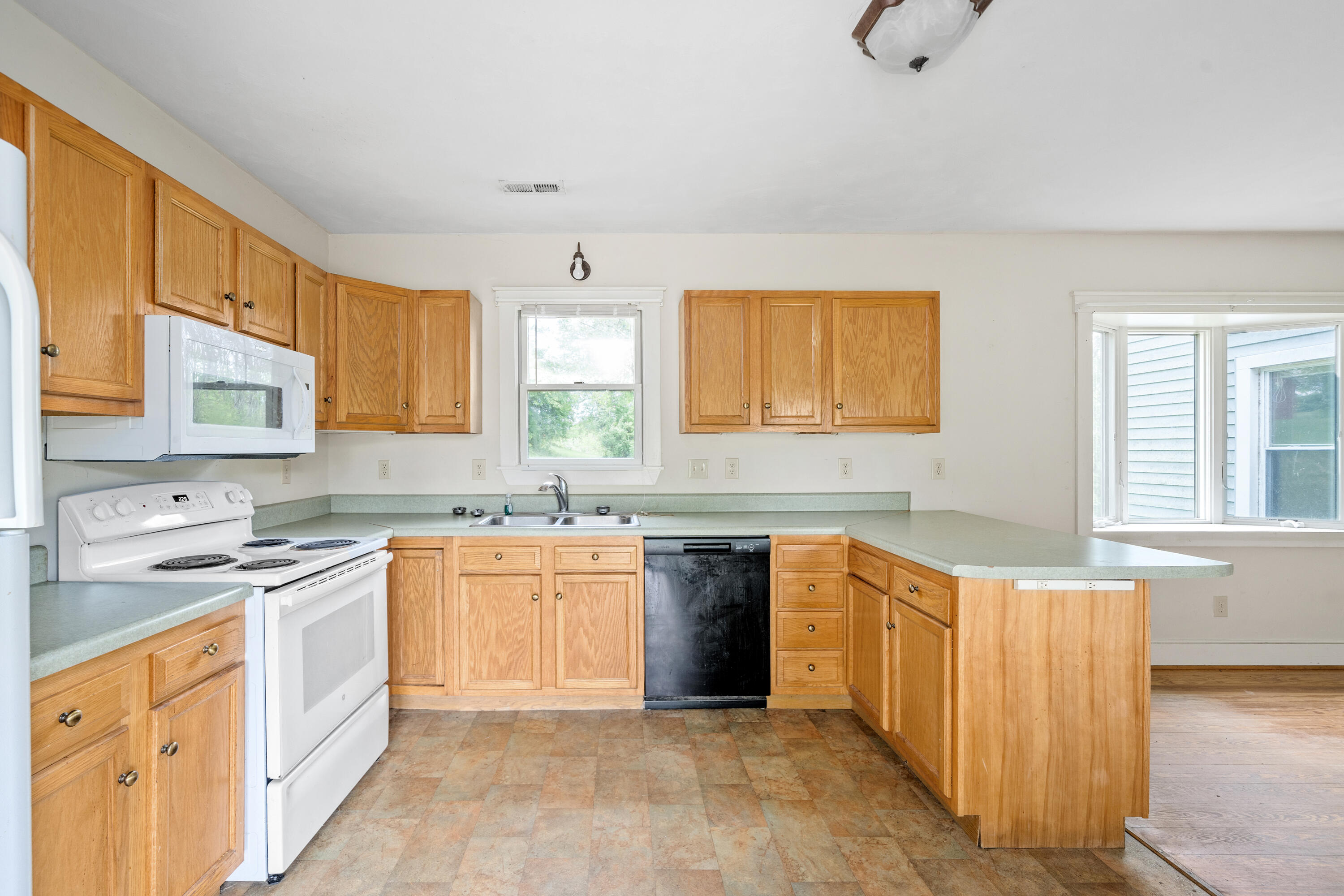 250 Old Hollow Rd, Buchanan, Virginia image 7
