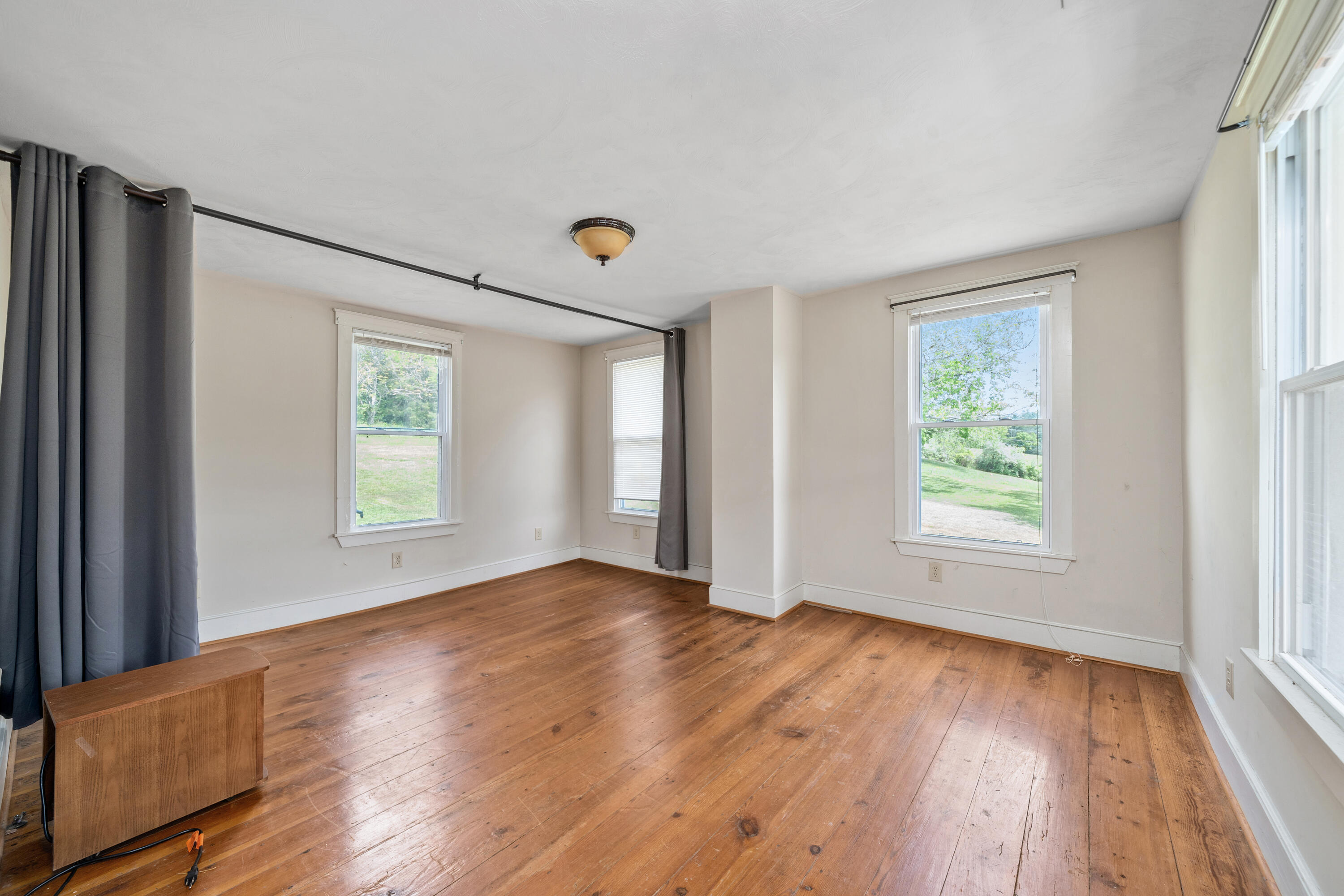 250 Old Hollow Rd, Buchanan, Virginia image 12