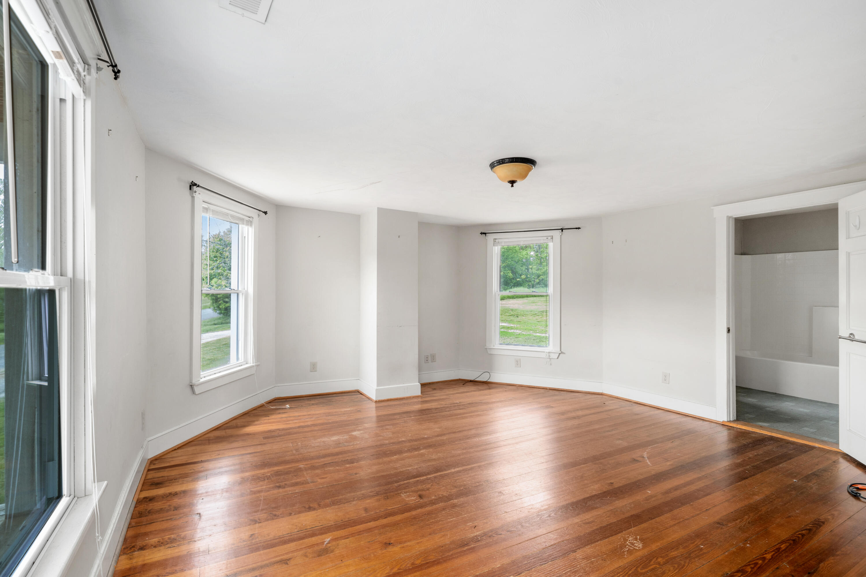 250 Old Hollow Rd, Buchanan, Virginia image 9