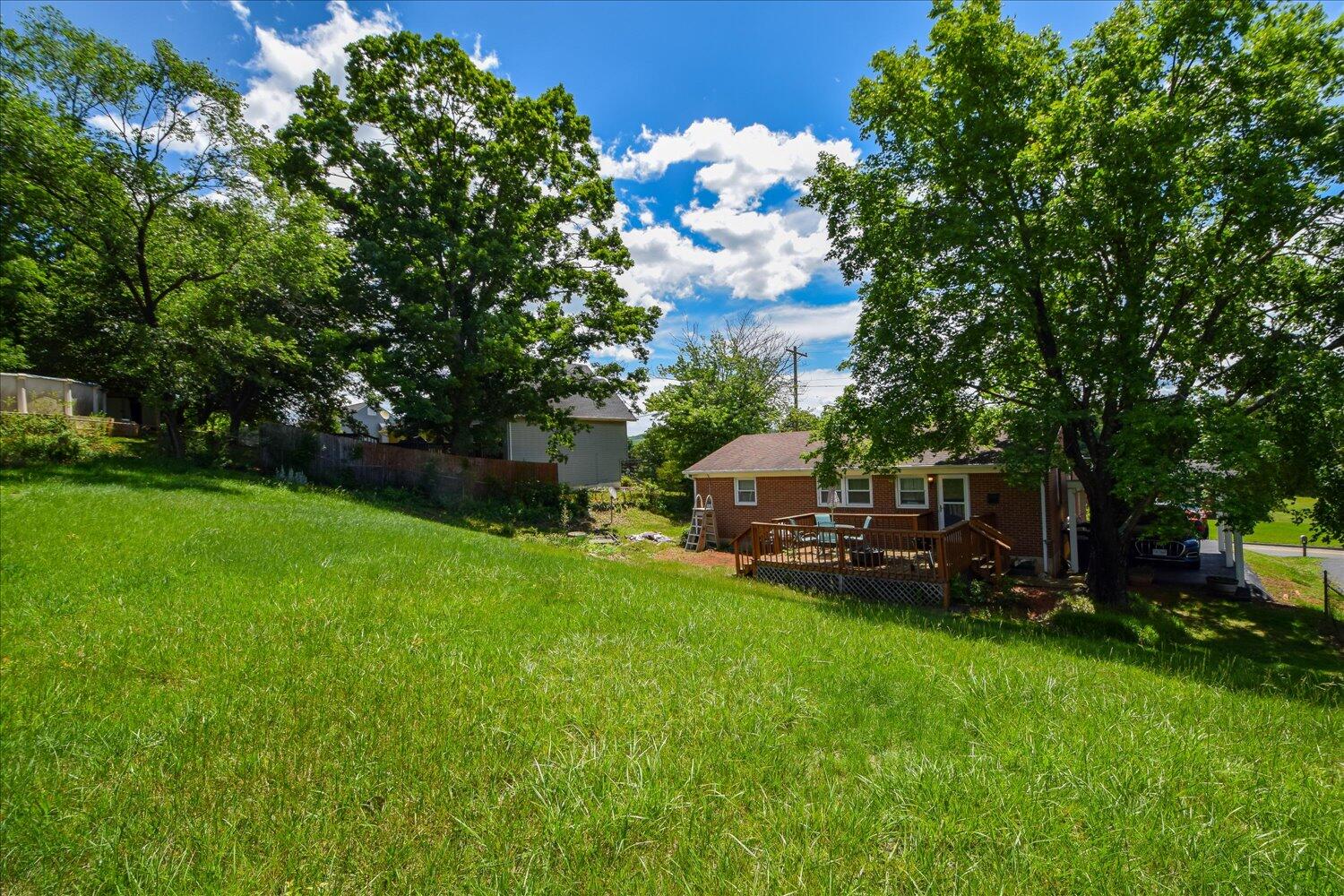 1518 Mountain View Rd, Vinton, Virginia image 20