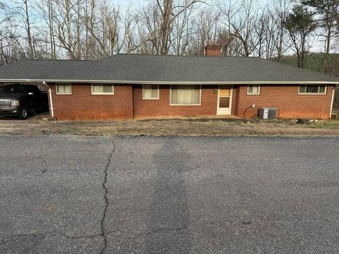 Homes For Sale - 213 Merriman Rd<br/> Fieldale, VA 24089