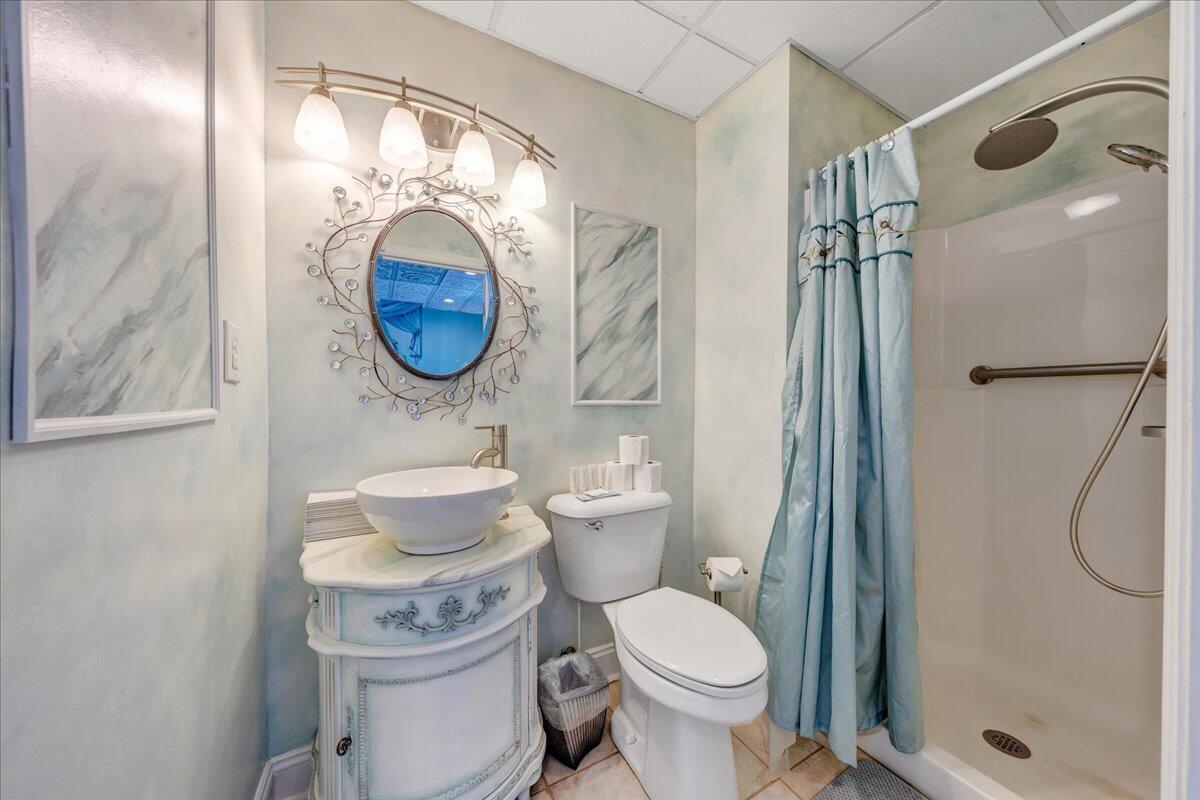 Bedford, Virginia 24523, United States, ,11 BathroomsBathrooms,Commercial,Active,239719