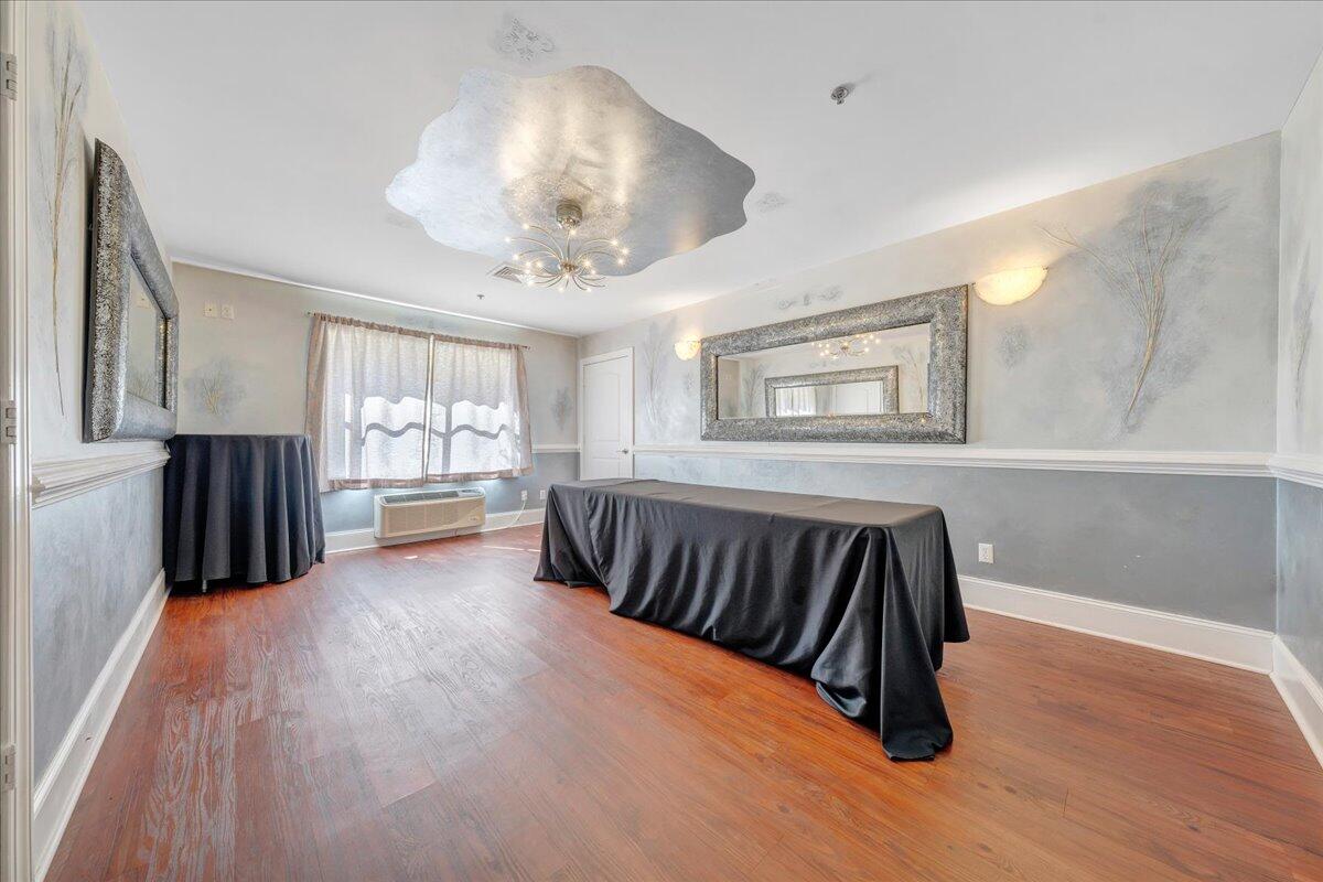 Bedford, Virginia 24523, United States, ,11 BathroomsBathrooms,Commercial,Active,239719