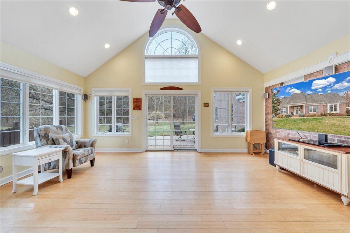 611 Highfield Rd, Salem, Virginia image 47