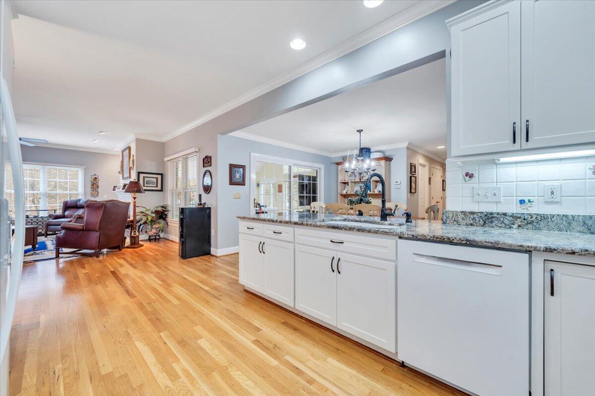 611 Highfield Rd, Salem, Virginia image 33
