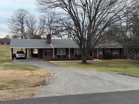 Homes For Sale - 1712 Grandview Rd<br/> Bedford, VA 24523