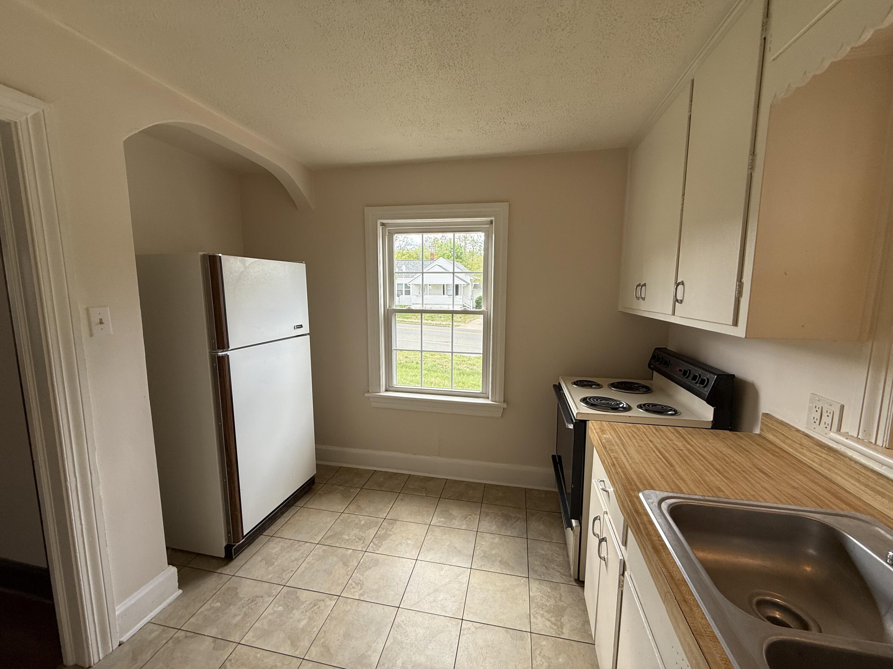 3426 Garden City Blvd, Roanoke, Virginia image 3