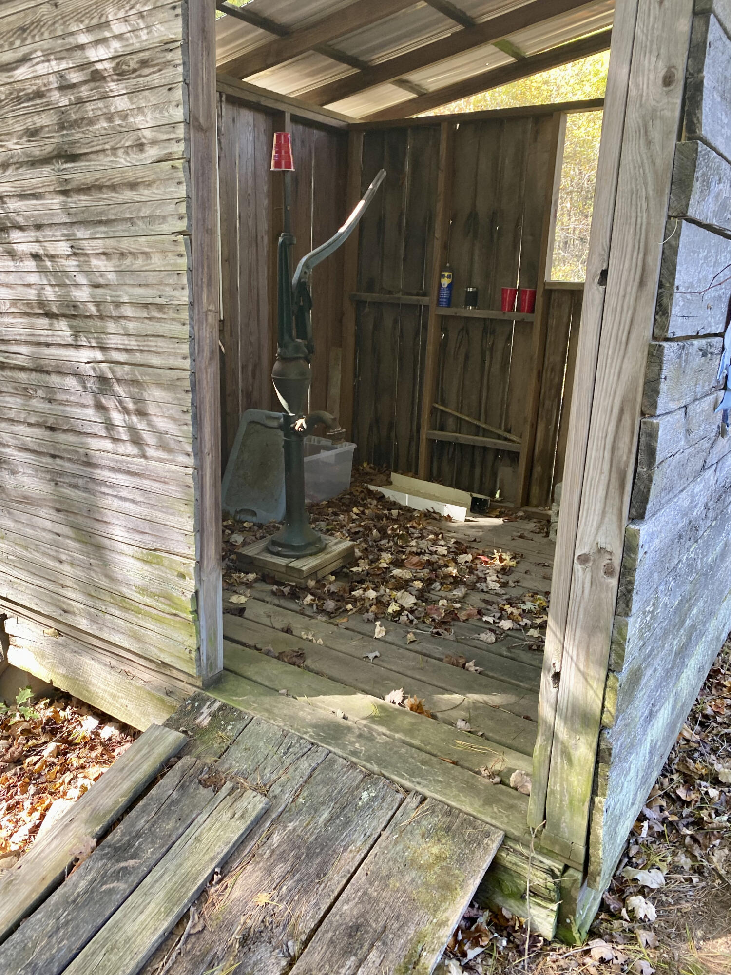 565 Slaughter Hill Rd, Indian Valley, Virginia image 4