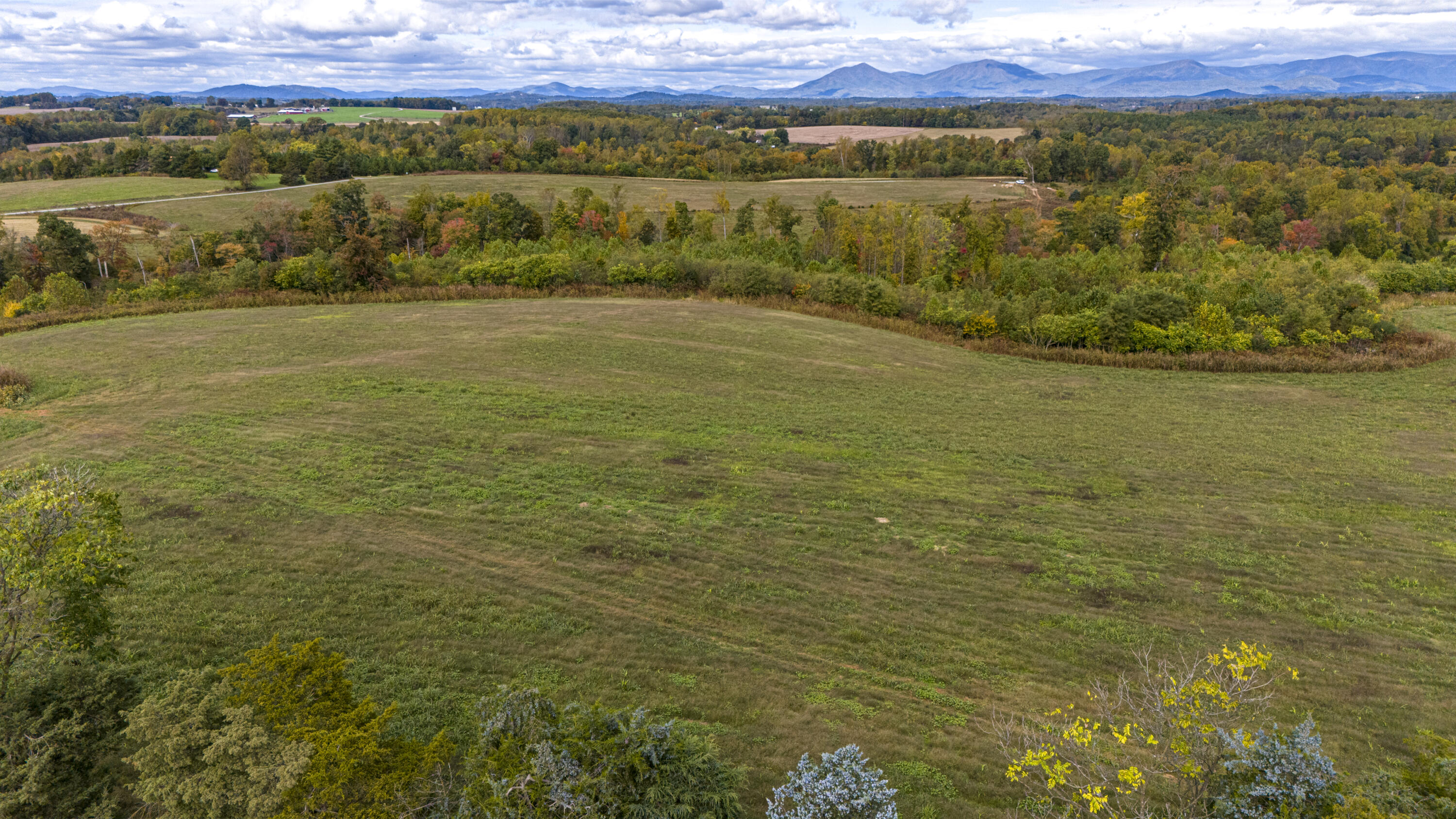 9961 Falling Creek Rd, Huddleston, Virginia image 8