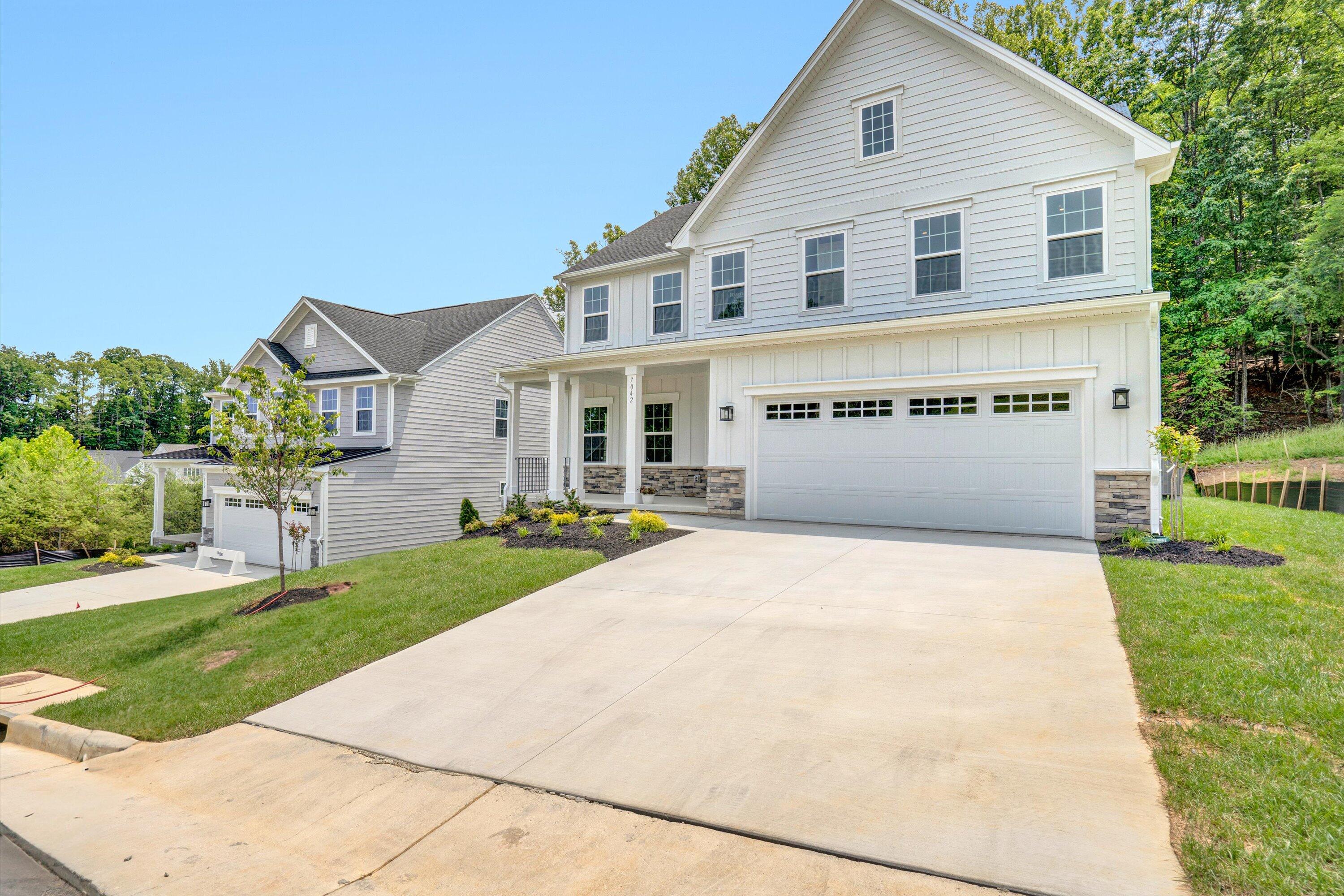 7042 Fairway Ridge Rd, Salem, Virginia image 2