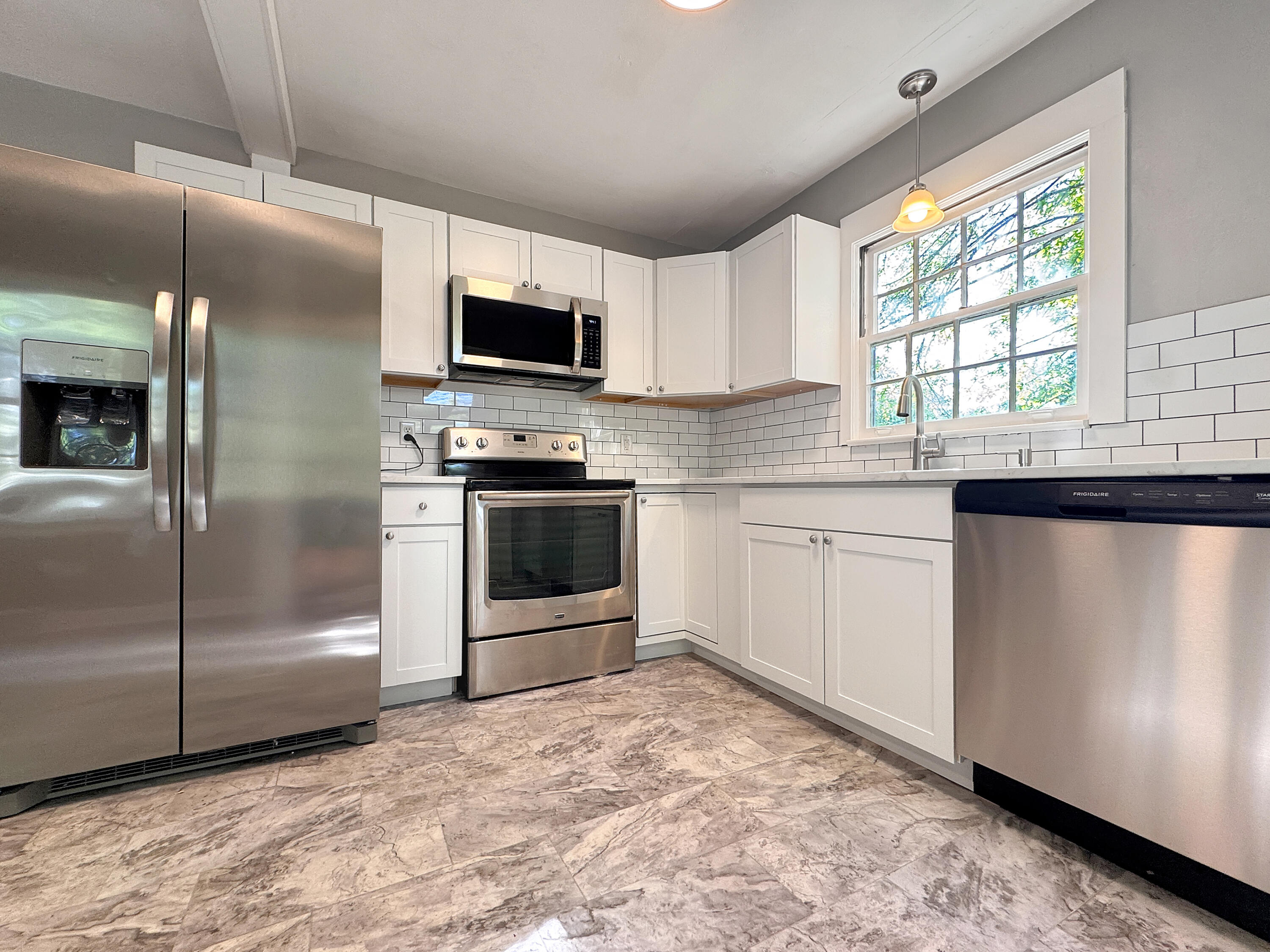 817 Hanover Ave, Roanoke, Virginia image 6