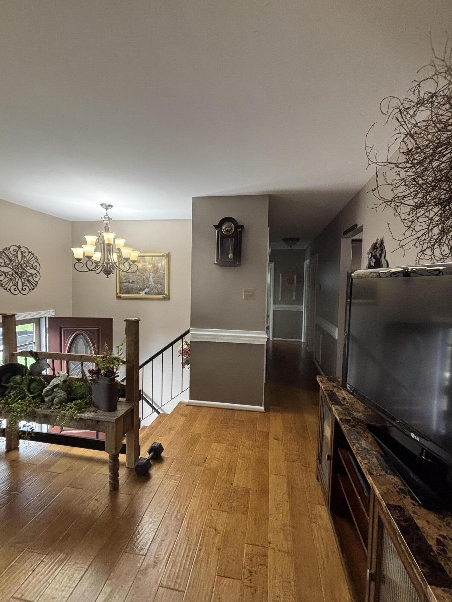 3924 St James Cir, Roanoke, Ohio image 7