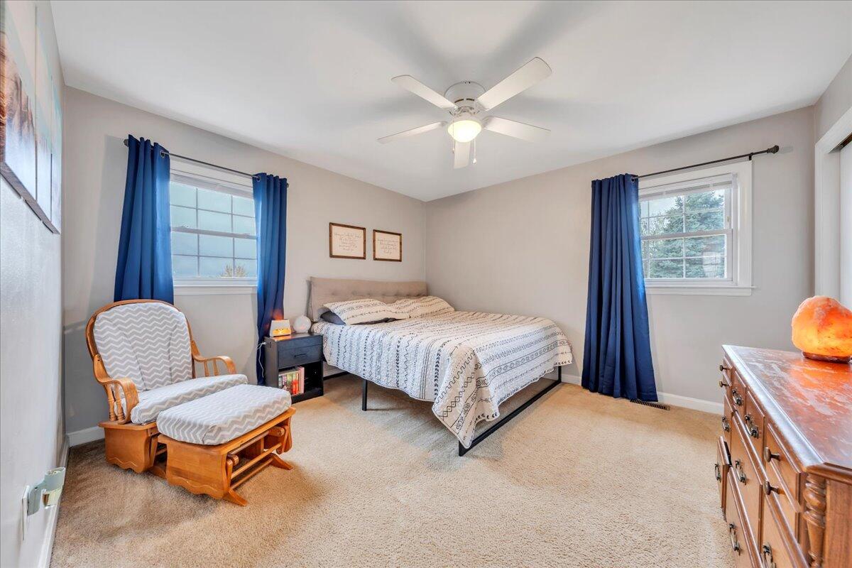 903 Olney Rd, Vinton, Virginia image 8