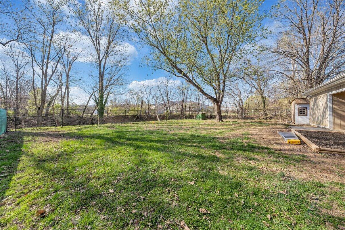 331 Ross St, Salem, Virginia image 26