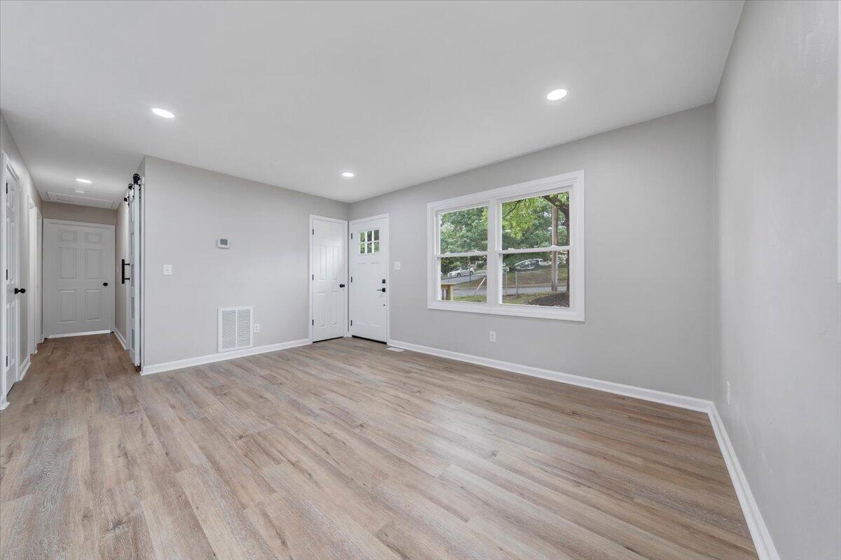 2801 Woodlawn Ave, Roanoke, Virginia image 5