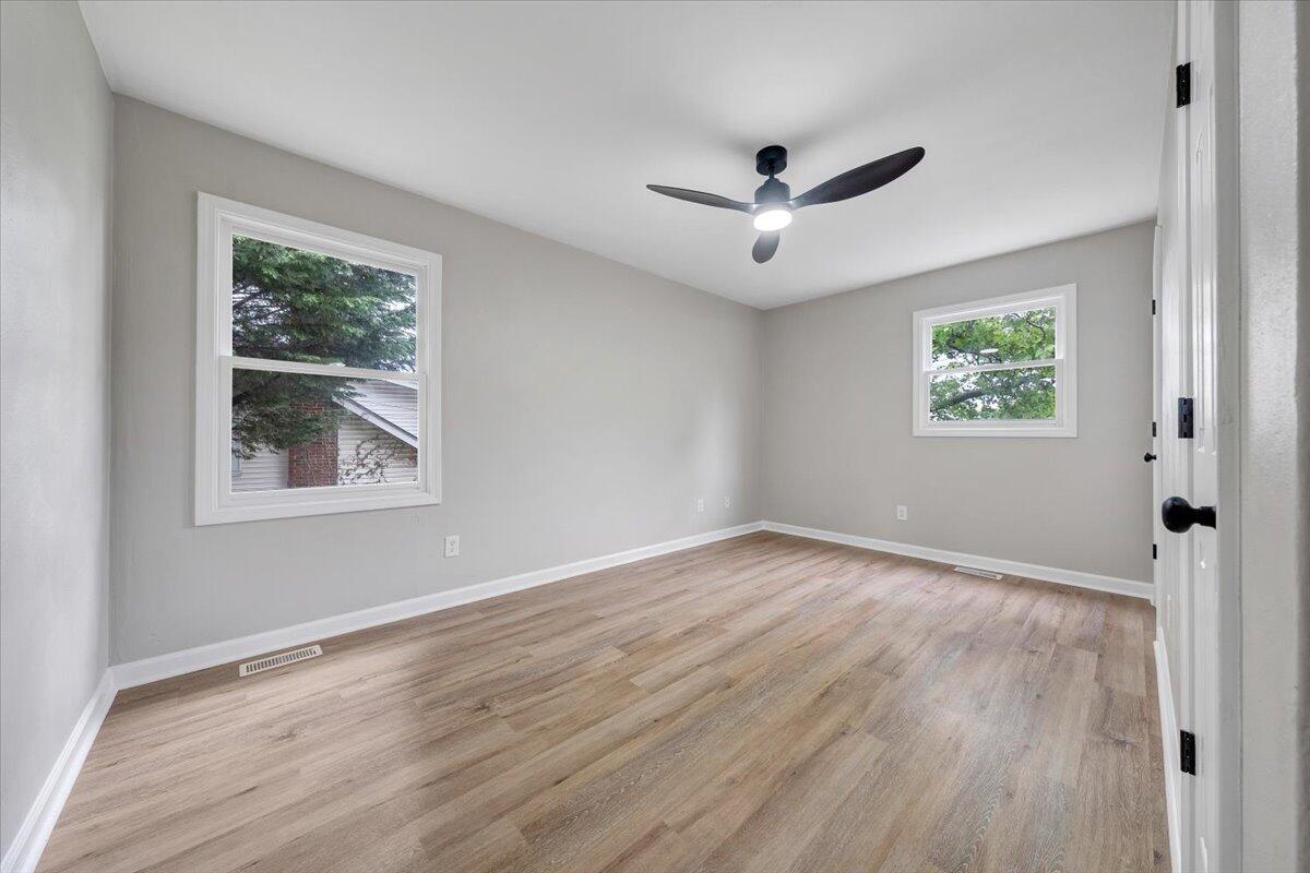 2801 Woodlawn Ave, Roanoke, Virginia image 17