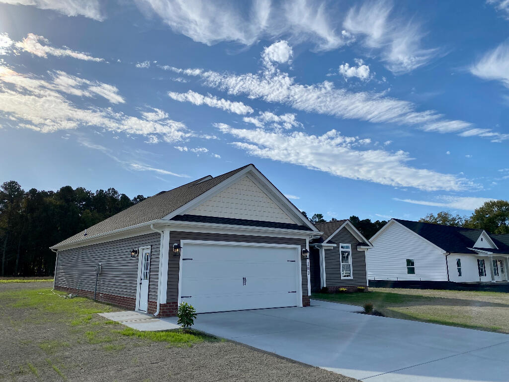 202 Andrews Ave, Franklin, Virginia image 2