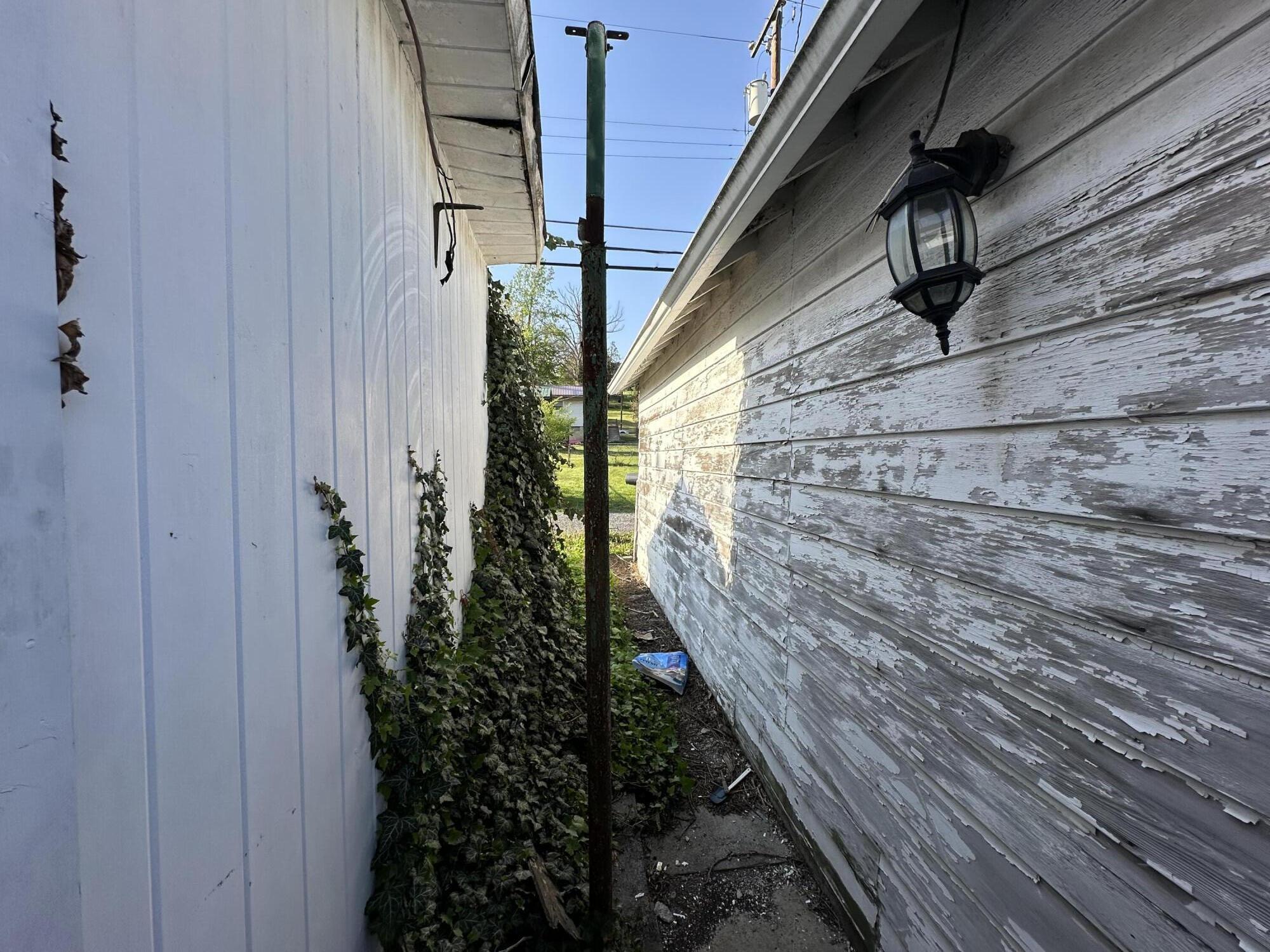 318 W Ridgeway St St, Clifton Forge, Virginia image 17