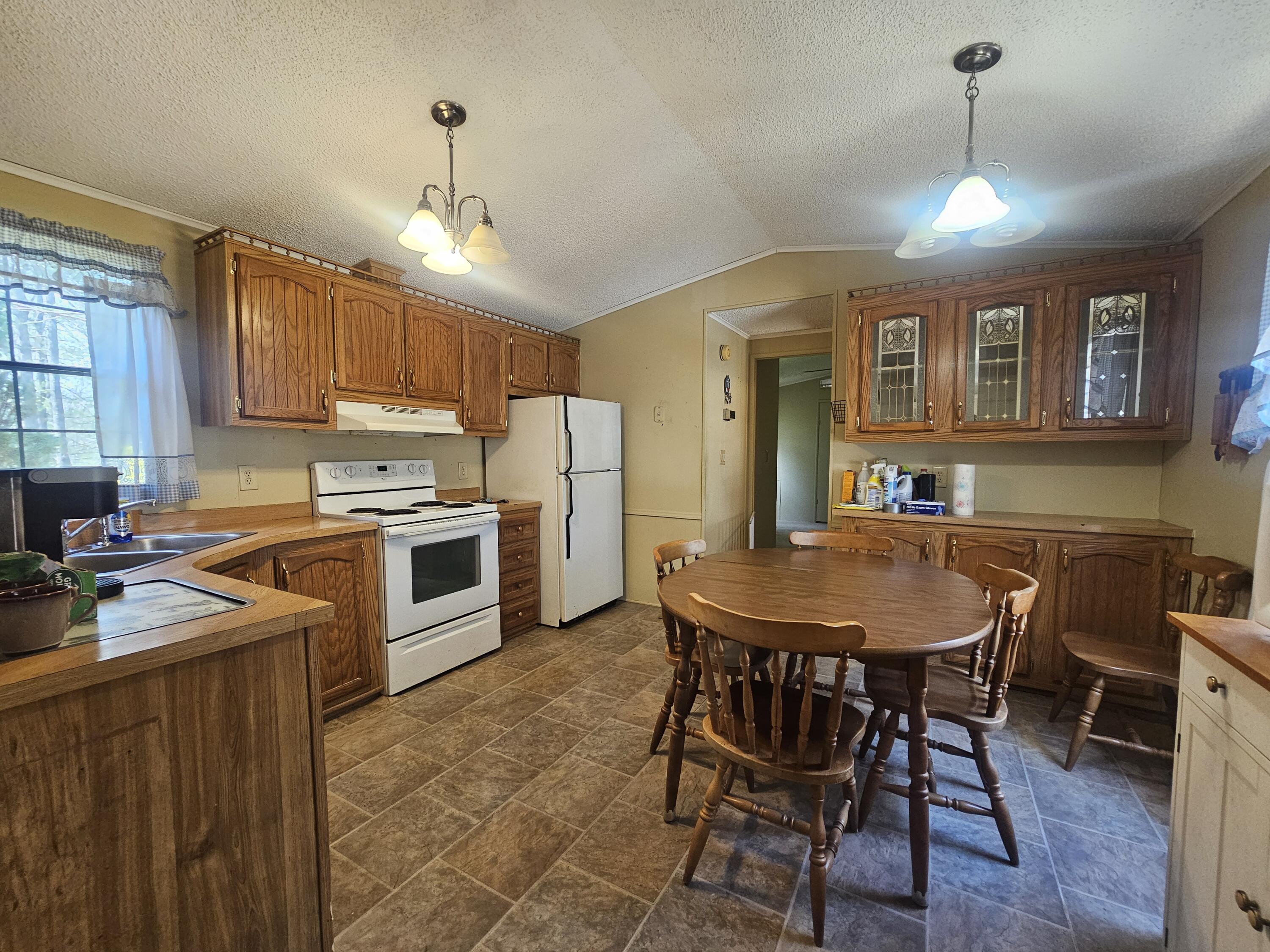 81 Lindsey Ln, Rocky Mount, Virginia image 6