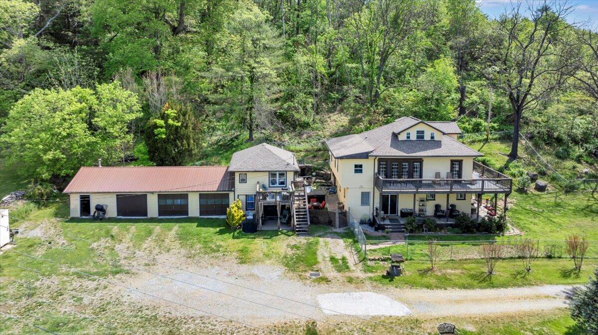 6185 Bent Mountain Rd, Roanoke, Virginia image 2