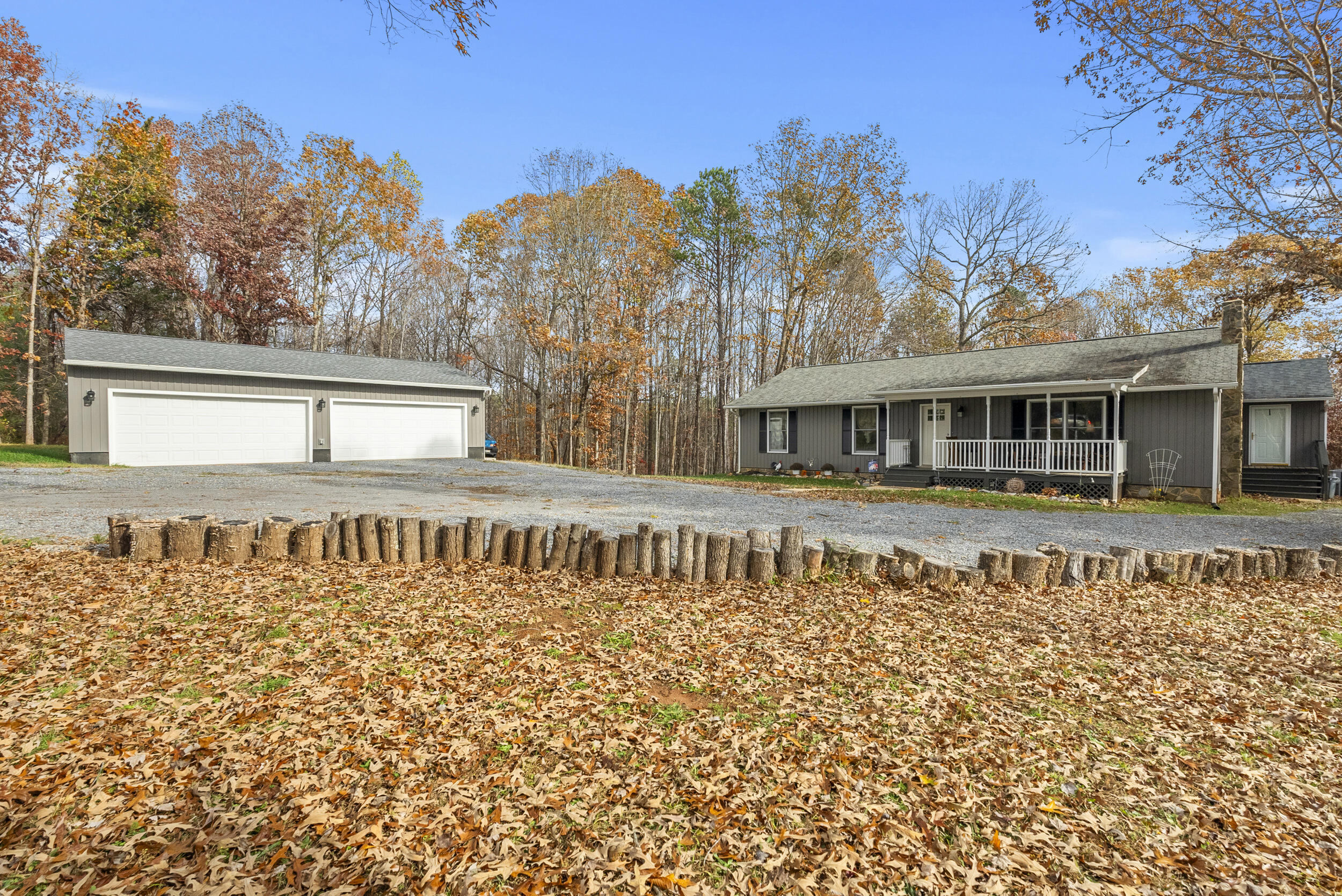 1166 E Lois Ct, Bedford, Virginia image 4