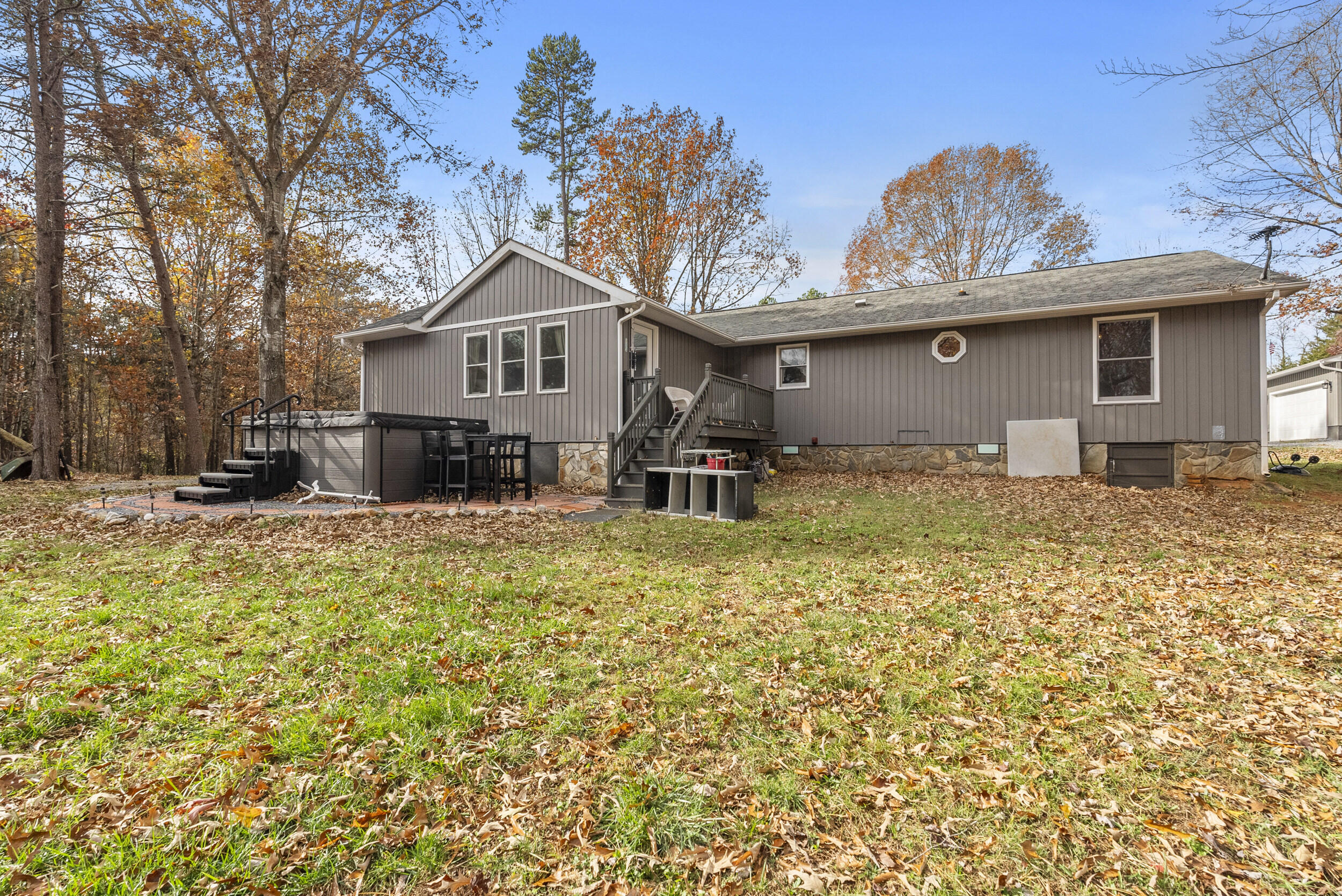 1166 E Lois Ct, Bedford, Virginia image 42