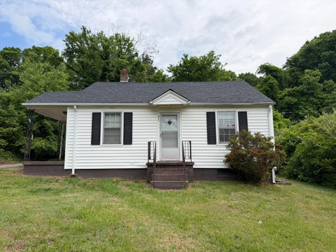 Homes For Sale - 931 Myrtle Rd<br/> Martinsville City County, Martinsville, VA 24112