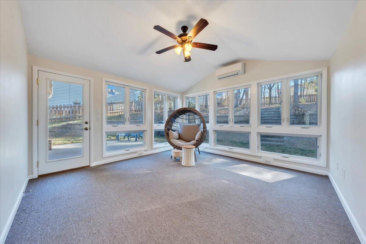 5824 Penguin Dr, Roanoke, Virginia image 32